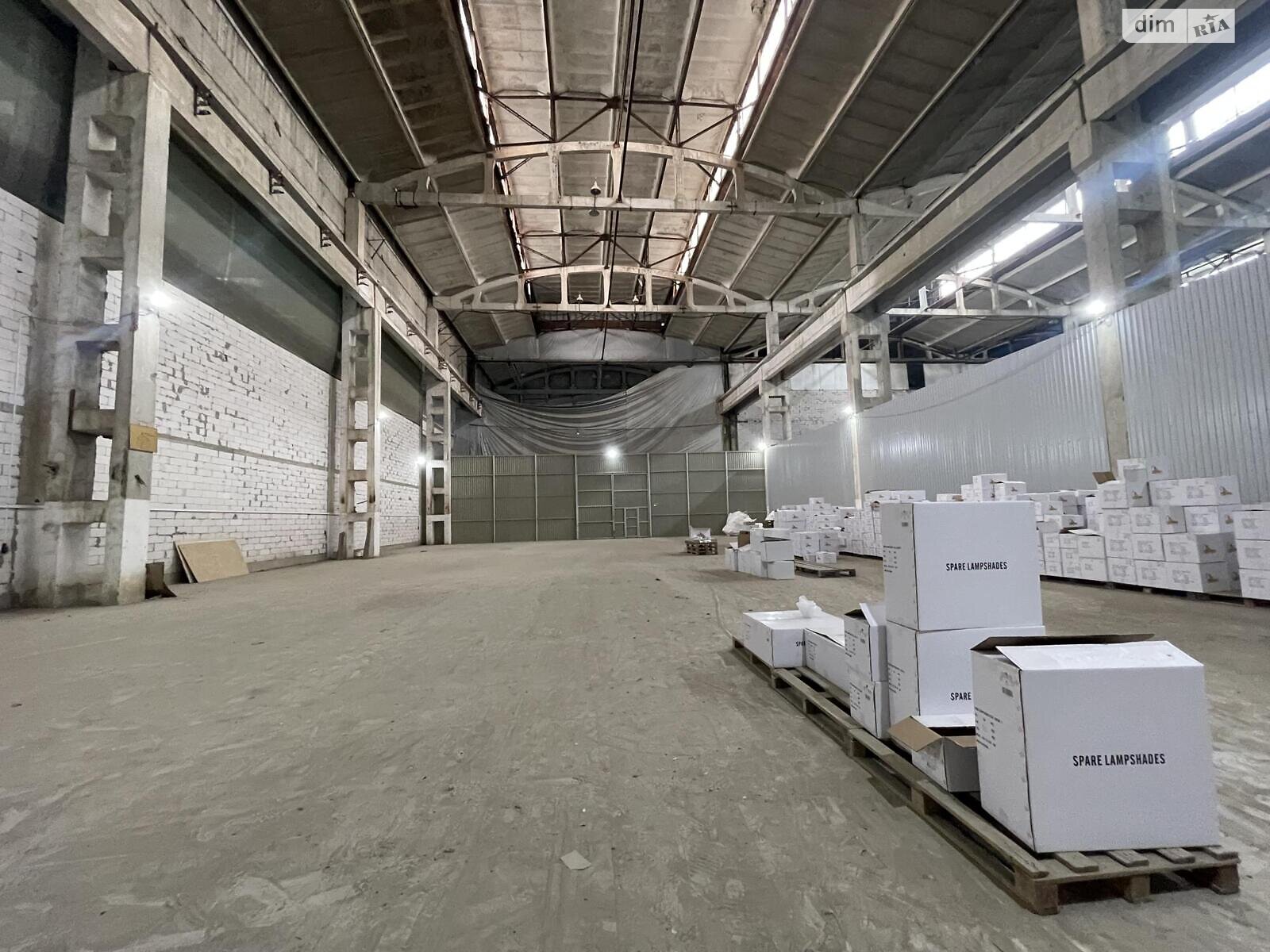 Комерційне приміщення в Тернополі, здам в оренду по Лук’яновича Дениса вулиця, район Промисловий Південний, ціна: 60 000 грн за об’єкт фото 1 Комерційне приміщення в Тернополі, здам в оренду по Лук’яновича Дениса вулиця, район Промисловий Південний, ціна: 60 000 грн за об’єкт фото 1