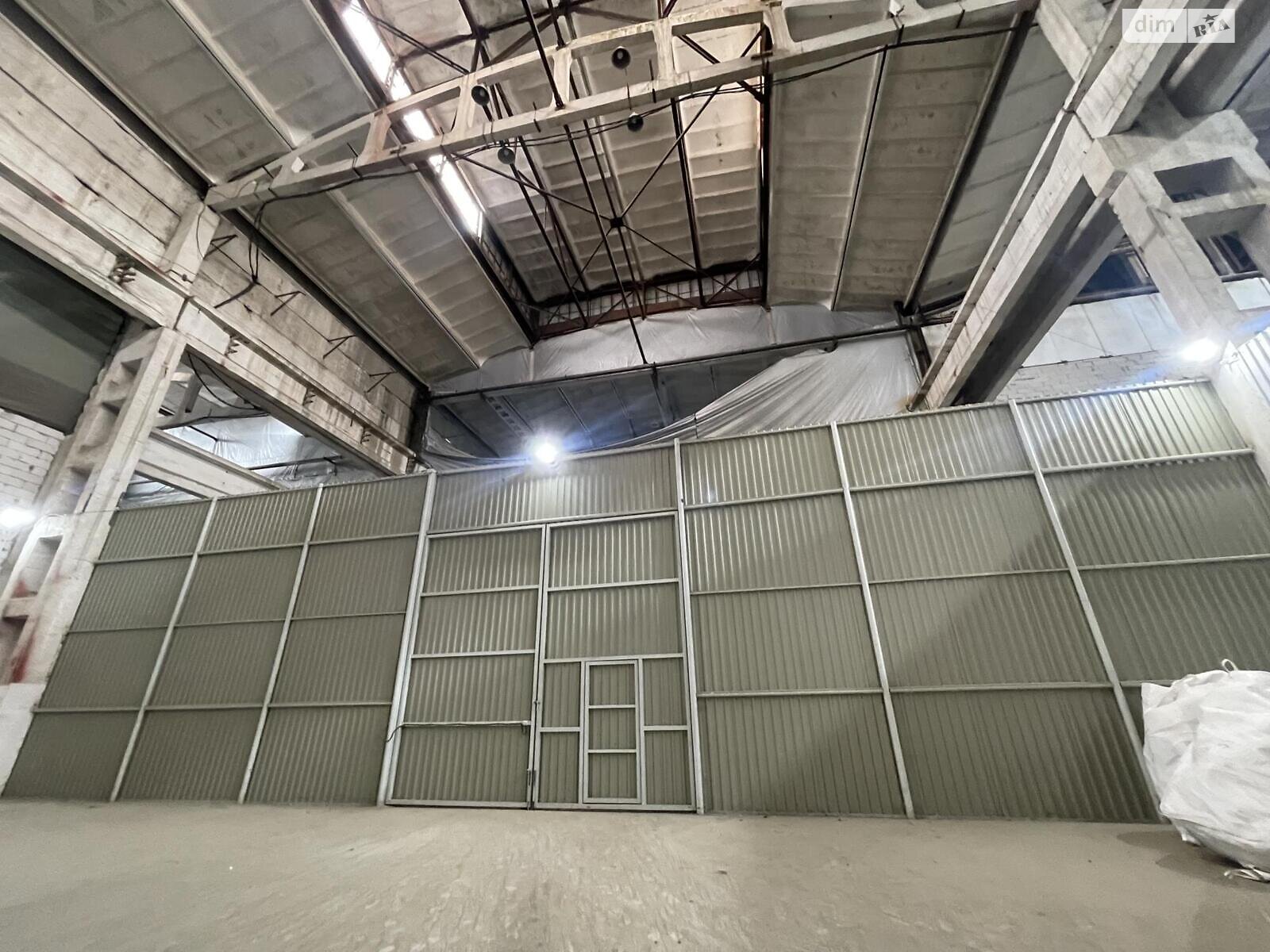 Комерційне приміщення в Тернополі, здам в оренду по Лук’яновича Дениса вулиця, район Промисловий Південний, ціна: 60 000 грн за об’єкт фото 1 Комерційне приміщення в Тернополі, здам в оренду по Лук’яновича Дениса вулиця, район Промисловий Південний, ціна: 60 000 грн за об’єкт фото 1