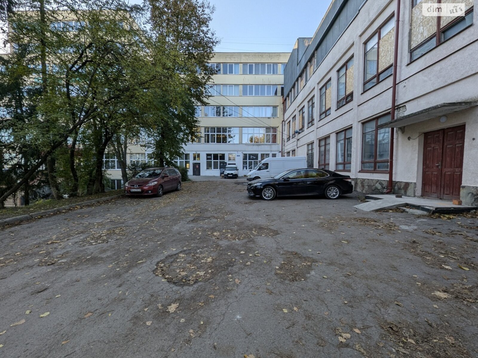 Комерційне приміщення в Тернополі, здам в оренду по Микулинецька вулиця 46, район Промисловий Південний, ціна: 35 000 грн за об’єкт фото 1 Комерційне приміщення в Тернополі, здам в оренду по Микулинецька вулиця 46, район Промисловий Південний, ціна: 35 000 грн за об’єкт фото 1
