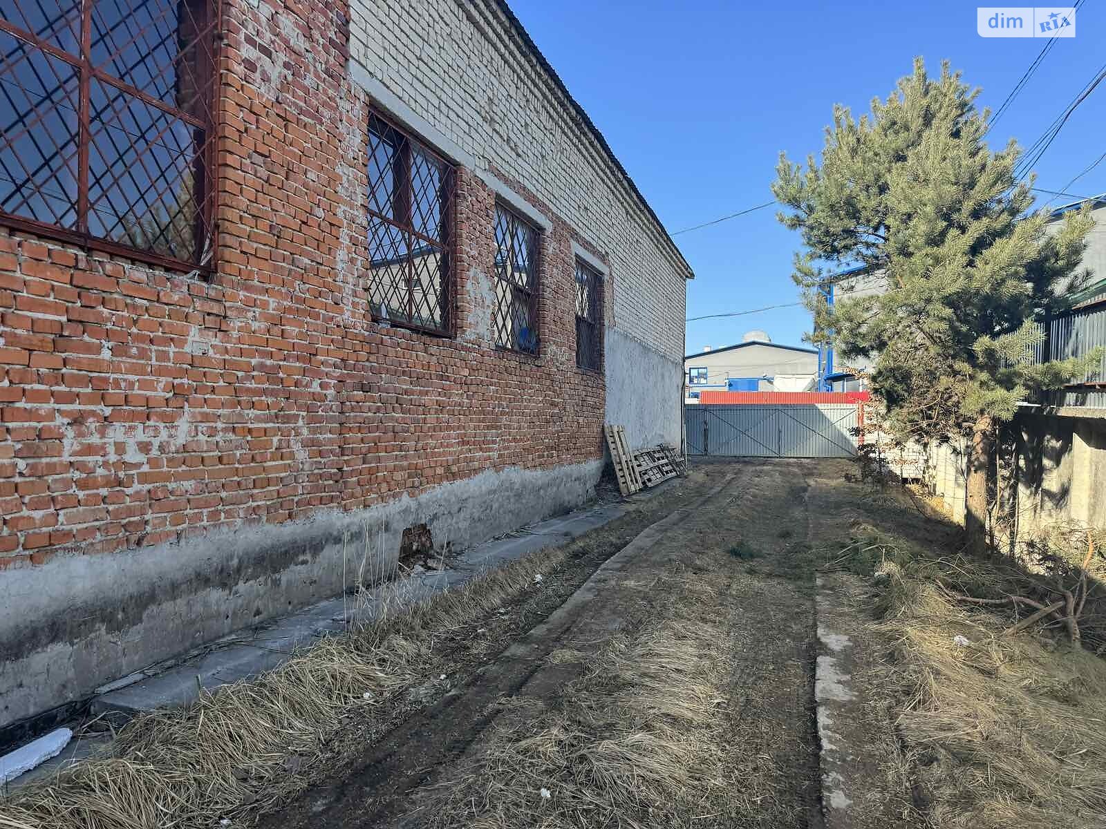 Комерційне приміщення в Тернополі, здам в оренду по вул. Микулинецька 31, район Промисловий Південний, ціна: 110 000 грн за об’єкт фото 1 Комерційне приміщення в Тернополі, здам в оренду по вул. Микулинецька 31, район Промисловий Південний, ціна: 110 000 грн за об’єкт фото 1
