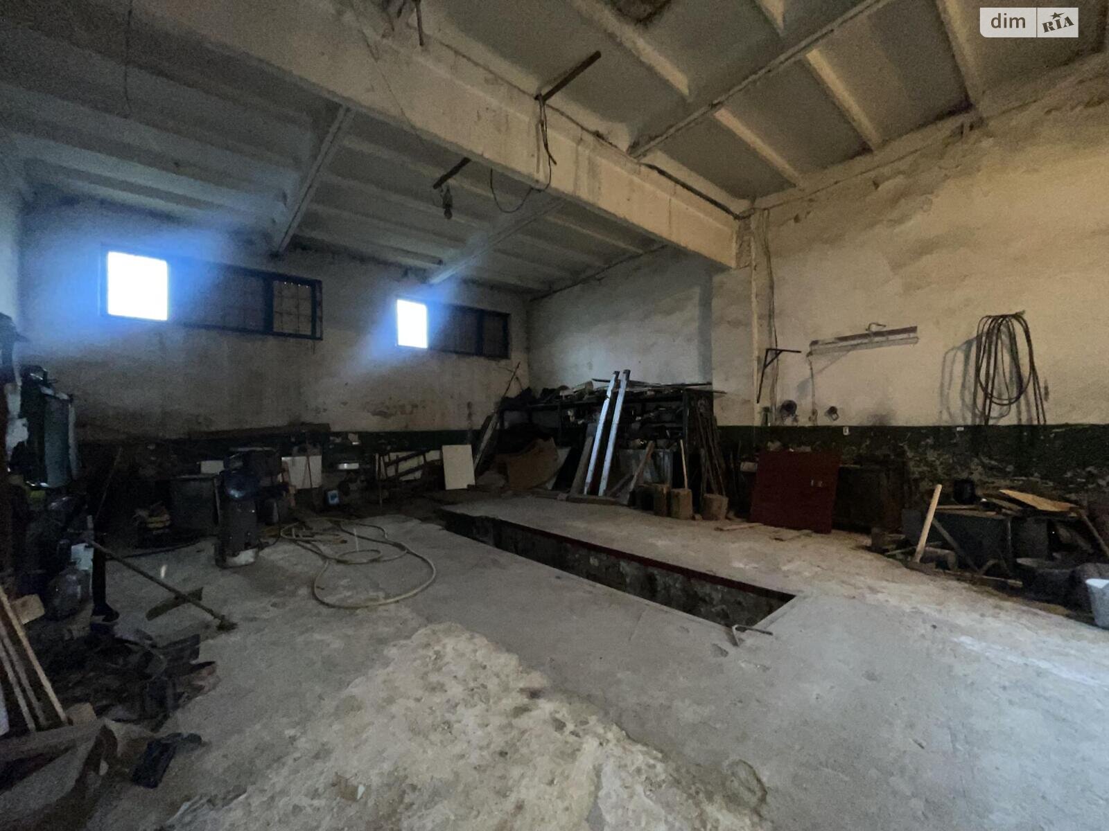 Комерційне приміщення в Тернополі, здам в оренду по Микулинецька вулиця, район Цукровий завод, ціна: 10 000 грн за об’єкт фото 1 Комерційне приміщення в Тернополі, здам в оренду по Микулинецька вулиця, район Цукровий завод, ціна: 10 000 грн за об’єкт фото 1