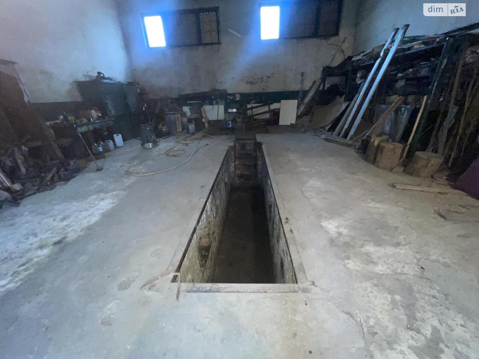 Комерційне приміщення в Тернополі, здам в оренду по Микулинецька вулиця, район Цукровий завод, ціна: 10 000 грн за об’єкт фото 1 Комерційне приміщення в Тернополі, здам в оренду по Микулинецька вулиця, район Цукровий завод, ціна: 10 000 грн за об’єкт фото 1