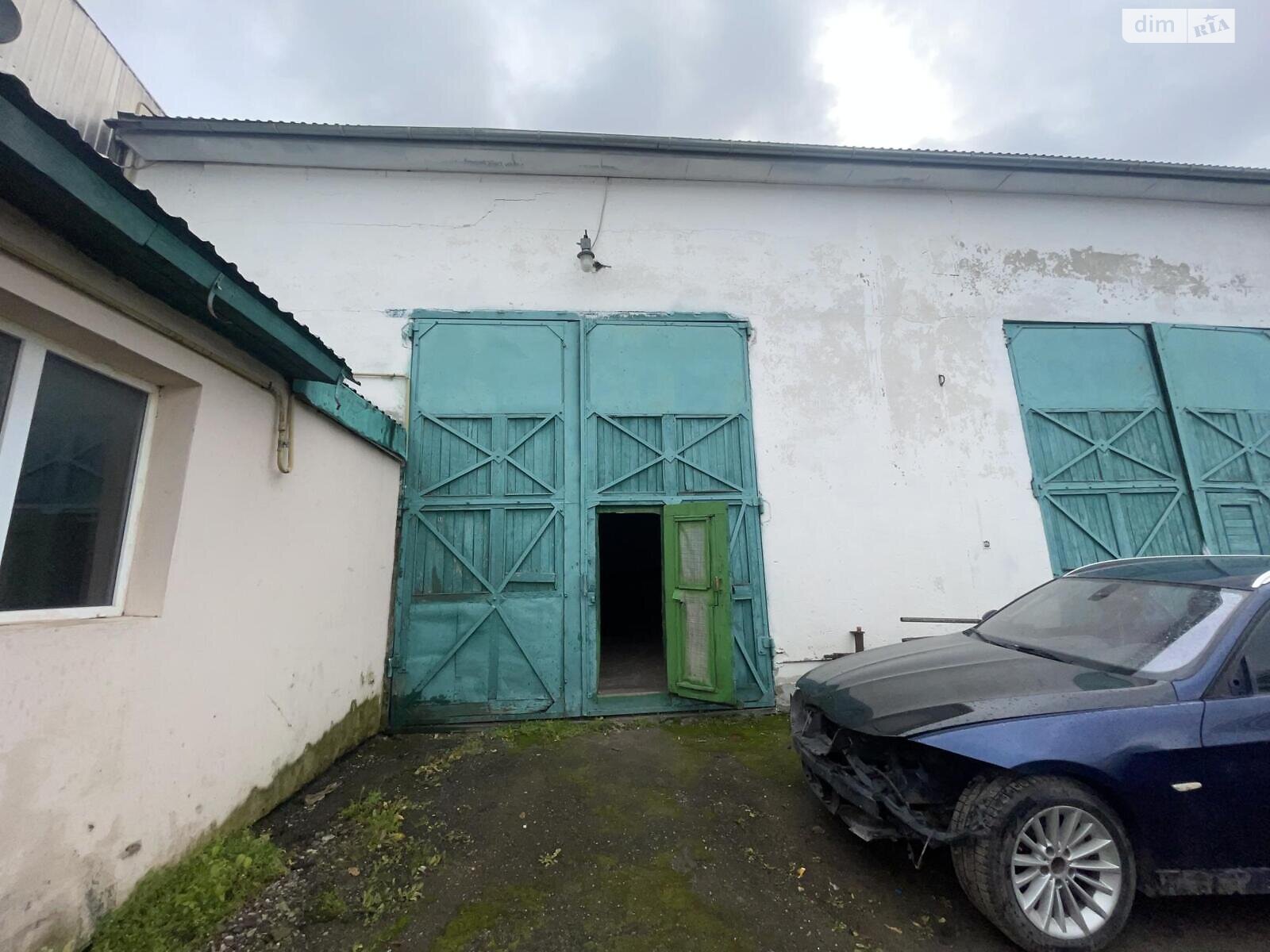 Комерційне приміщення в Тернополі, здам в оренду по Микулинецька вулиця, район Цукровий завод, ціна: 10 000 грн за об’єкт фото 1 Комерційне приміщення в Тернополі, здам в оренду по Микулинецька вулиця, район Цукровий завод, ціна: 10 000 грн за об’єкт фото 1