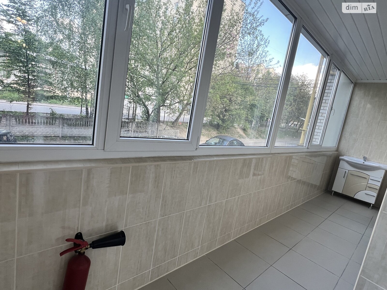 Комерційне приміщення в Тернополі, здам в оренду по Генерала Мирона Тарнавського вулиця 23, район Північний, ціна: 30 000 грн за об’єкт фото 1 Комерційне приміщення в Тернополі, здам в оренду по Генерала Мирона Тарнавського вулиця 23, район Північний, ціна: 30 000 грн за об’єкт фото 1