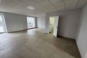 Коммерческое помещение в Тернополе, сдам в аренду по Текстильная улица 24Е, район Северный, цена: 27 404 грн за объект фото 2