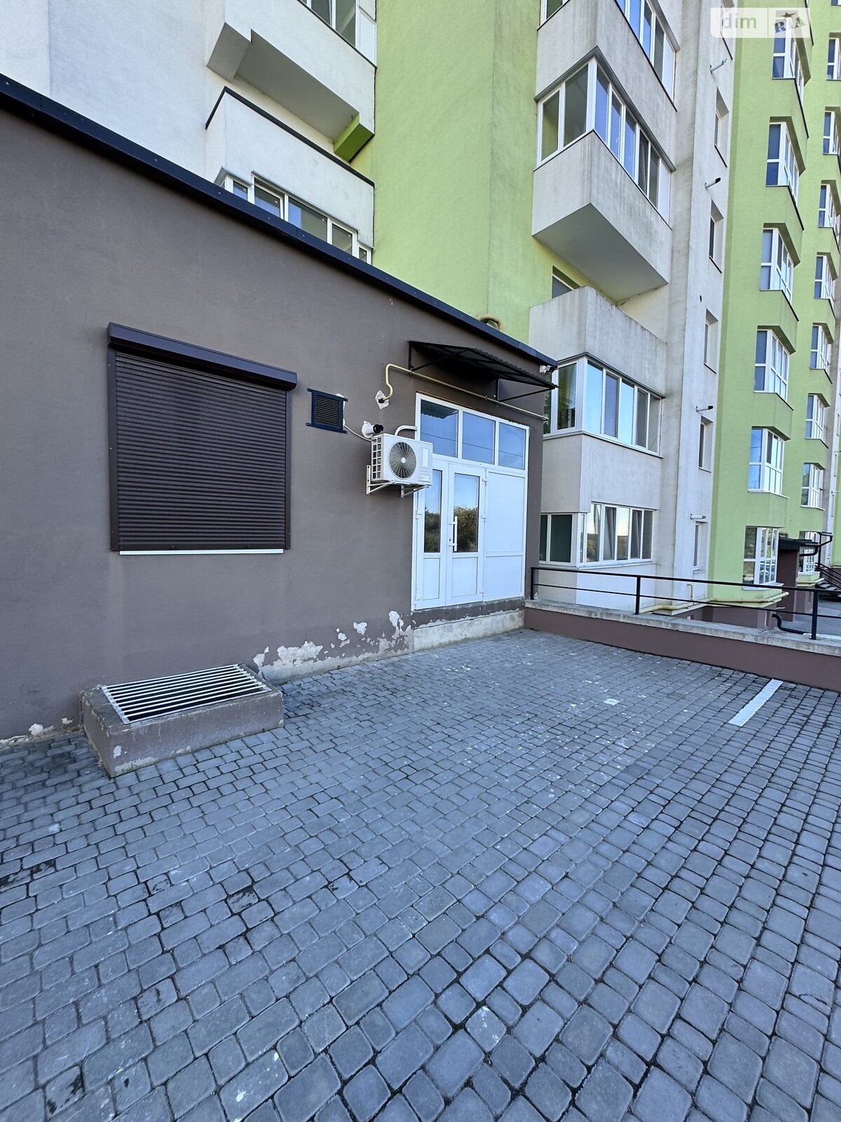 Коммерческое помещение в Тернополе, сдам в аренду по Яремы улица 12, район Северный, цена: 35 913 грн за объект фото 1 Коммерческое помещение в Тернополе, сдам в аренду по Яремы улица 12, район Северный, цена: 35 913 грн за объект фото 1