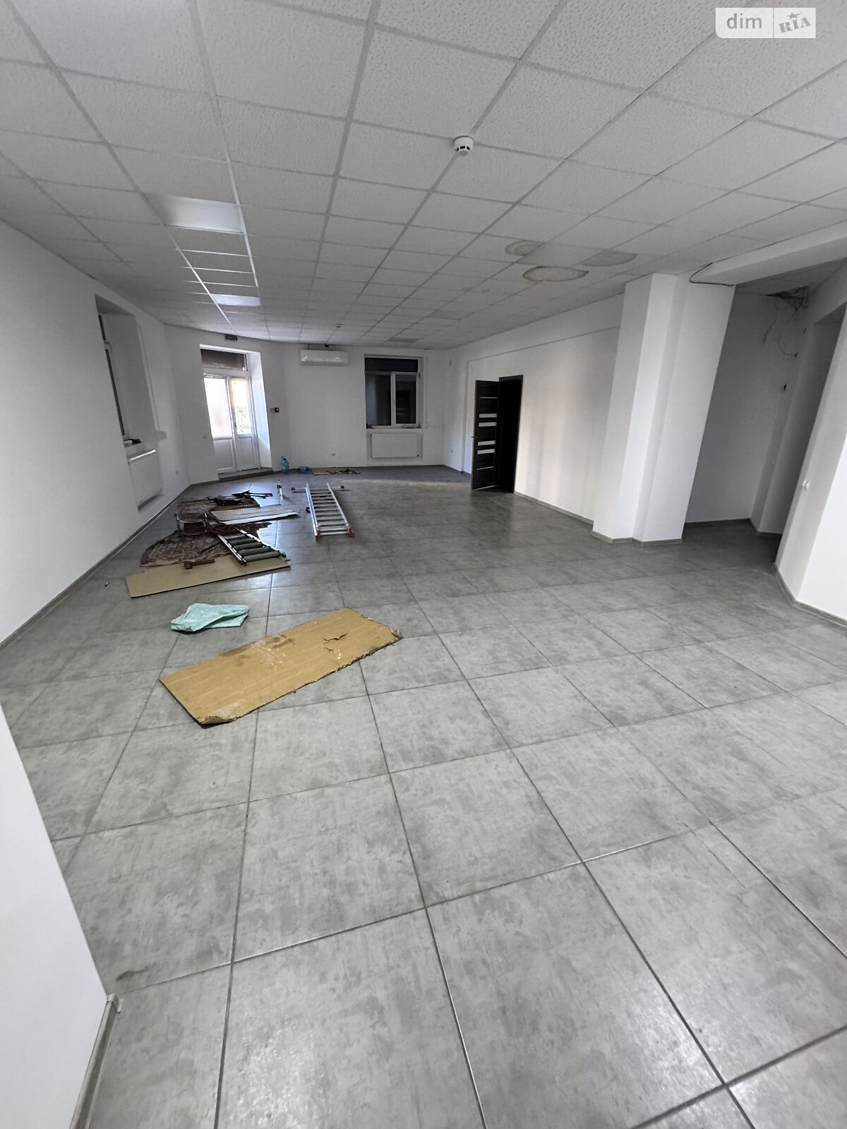 Коммерческое помещение в Тернополе, сдам в аренду по Яремы улица 12, район Северный, цена: 35 913 грн за объект фото 1 Коммерческое помещение в Тернополе, сдам в аренду по Яремы улица 12, район Северный, цена: 35 913 грн за объект фото 1