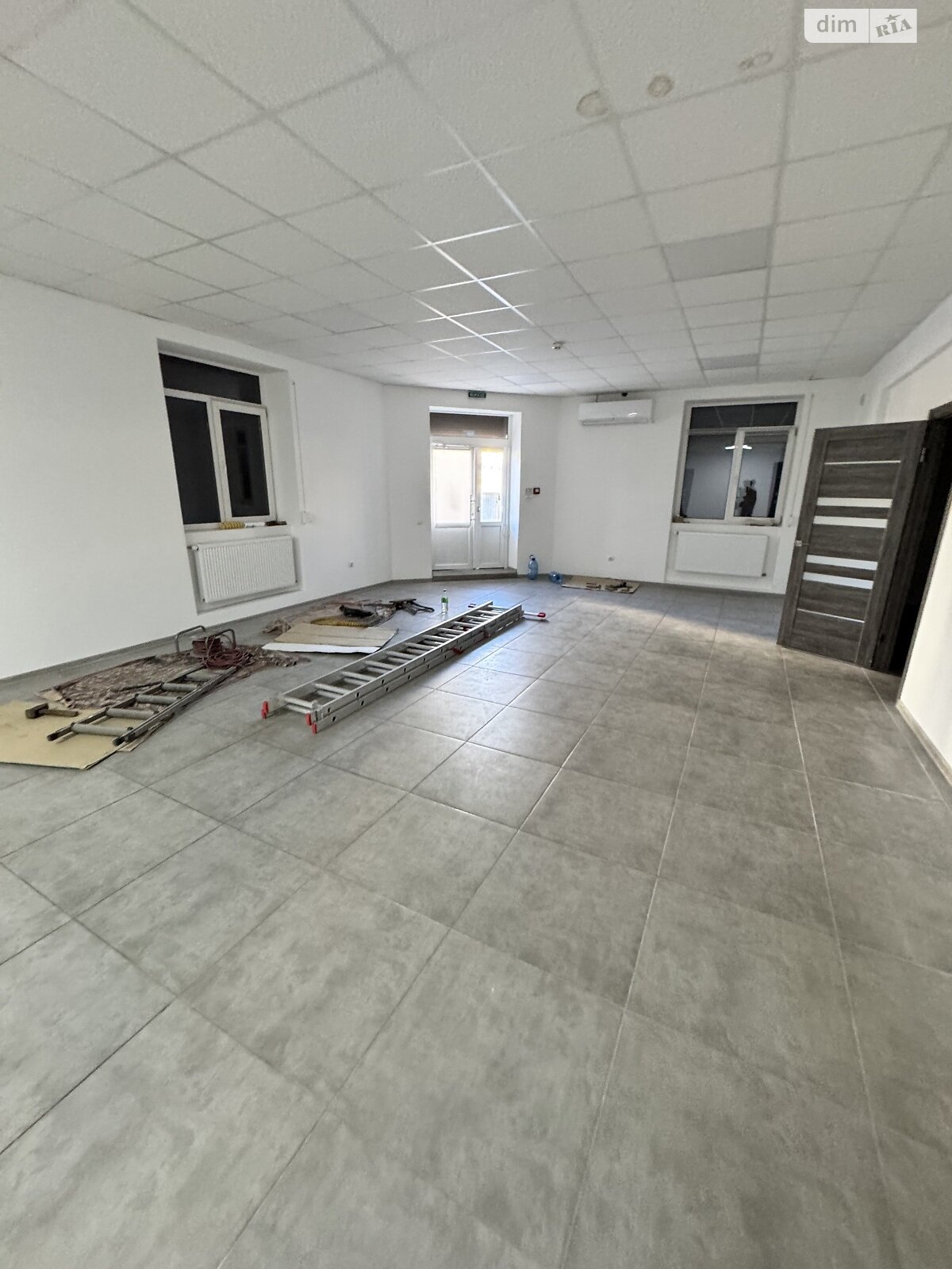 Коммерческое помещение в Тернополе, сдам в аренду по Яремы улица 12, район Северный, цена: 35 913 грн за объект фото 1 Коммерческое помещение в Тернополе, сдам в аренду по Яремы улица 12, район Северный, цена: 35 913 грн за объект фото 1