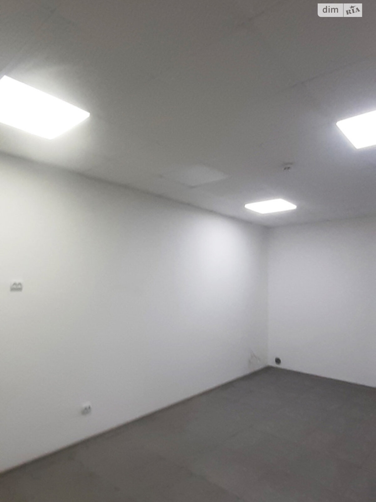 Коммерческое помещение в Тернополе, сдам в аренду по Яремы улица, район Северный, цена: 26 700 грн за объект фото 1