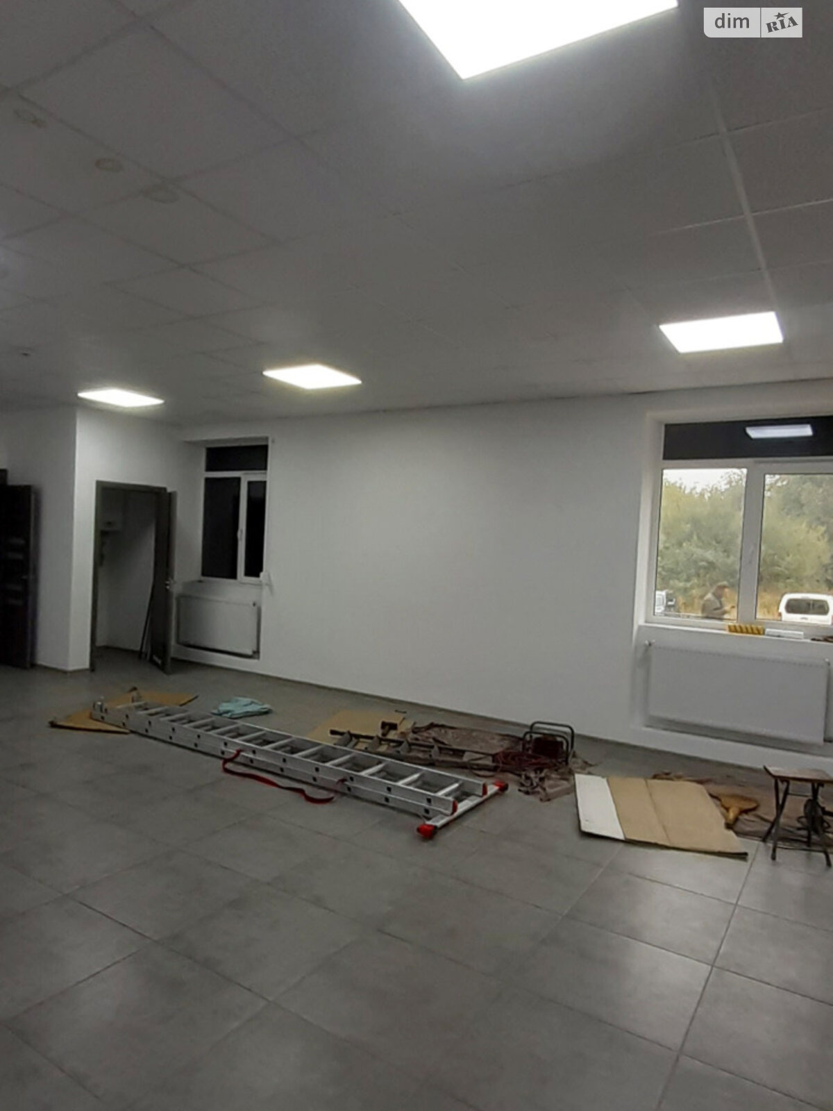 Коммерческое помещение в Тернополе, сдам в аренду по Яремы улица, район Северный, цена: 26 700 грн за объект фото 1