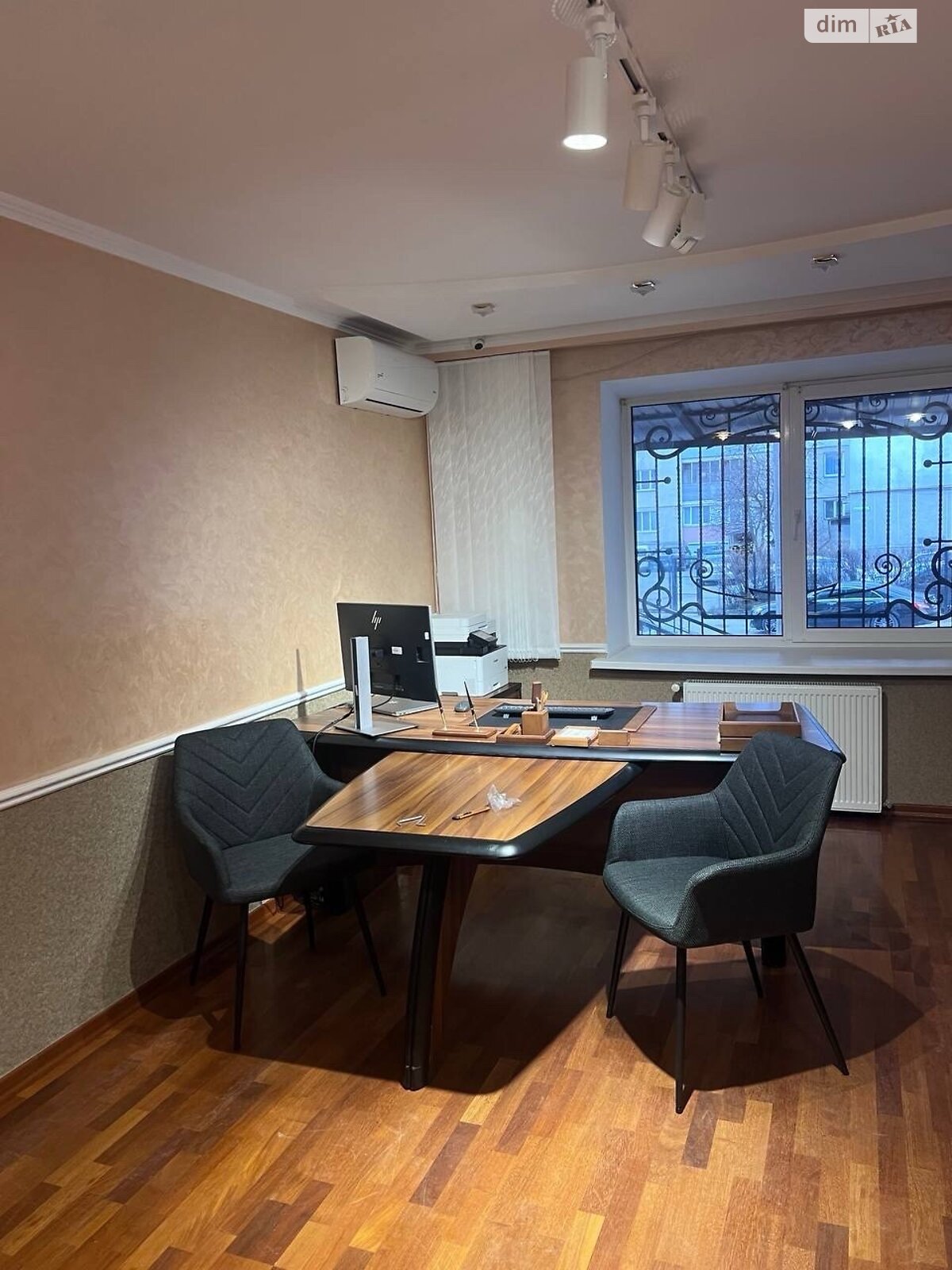 Коммерческое помещение в Тернополе, Шептицкого Андрея Митрополита улица 1, цена аренды: 50 700 грн за объект фото 1 Коммерческое помещение в Тернополе, Шептицкого Андрея Митрополита улица 1, цена аренды: 50 700 грн за объект фото 1