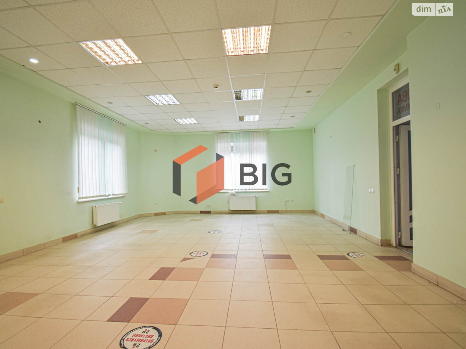 Комерційне приміщення в Тернополі, Старий Поділ (Танцорова) вулиця, ціна оренди: 15 000 грн за об’єкт фото 1 Комерційне приміщення в Тернополі, Старий Поділ (Танцорова) вулиця, ціна оренди: 15 000 грн за об’єкт фото 1