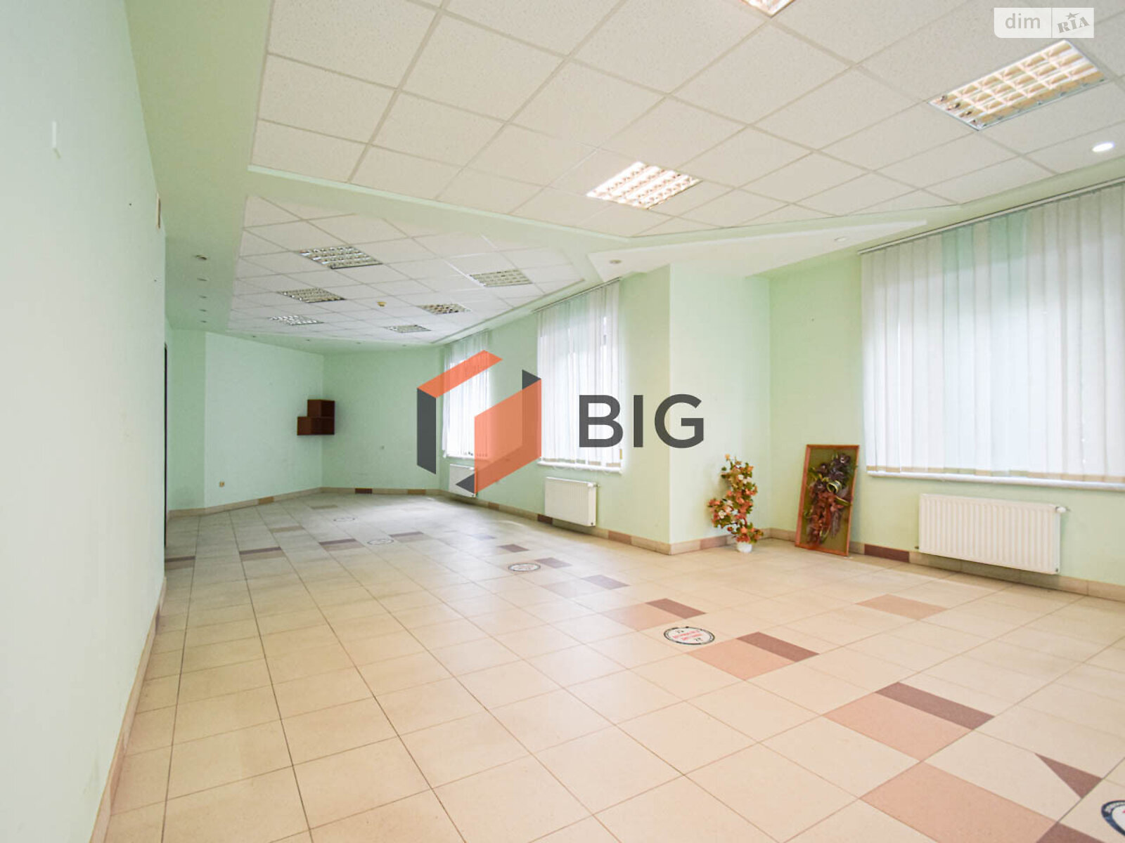 Комерційне приміщення в Тернополі, Старий Поділ (Танцорова) вулиця, ціна оренди: 15 000 грн за об’єкт фото 1 Комерційне приміщення в Тернополі, Старий Поділ (Танцорова) вулиця, ціна оренди: 15 000 грн за об’єкт фото 1