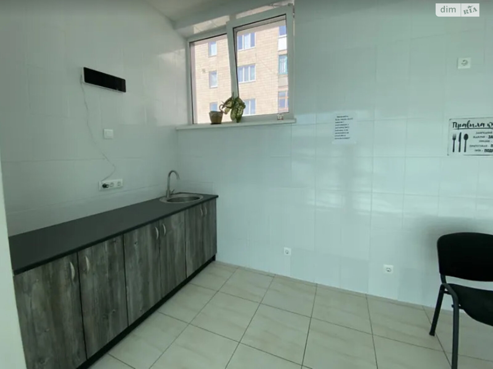 Коммерческое помещение в Тернополе, Торговица (Живова Анатолия) улица, цена аренды: 70 000 грн за объект фото 1 Коммерческое помещение в Тернополе, Торговица (Живова Анатолия) улица, цена аренды: 70 000 грн за объект фото 1