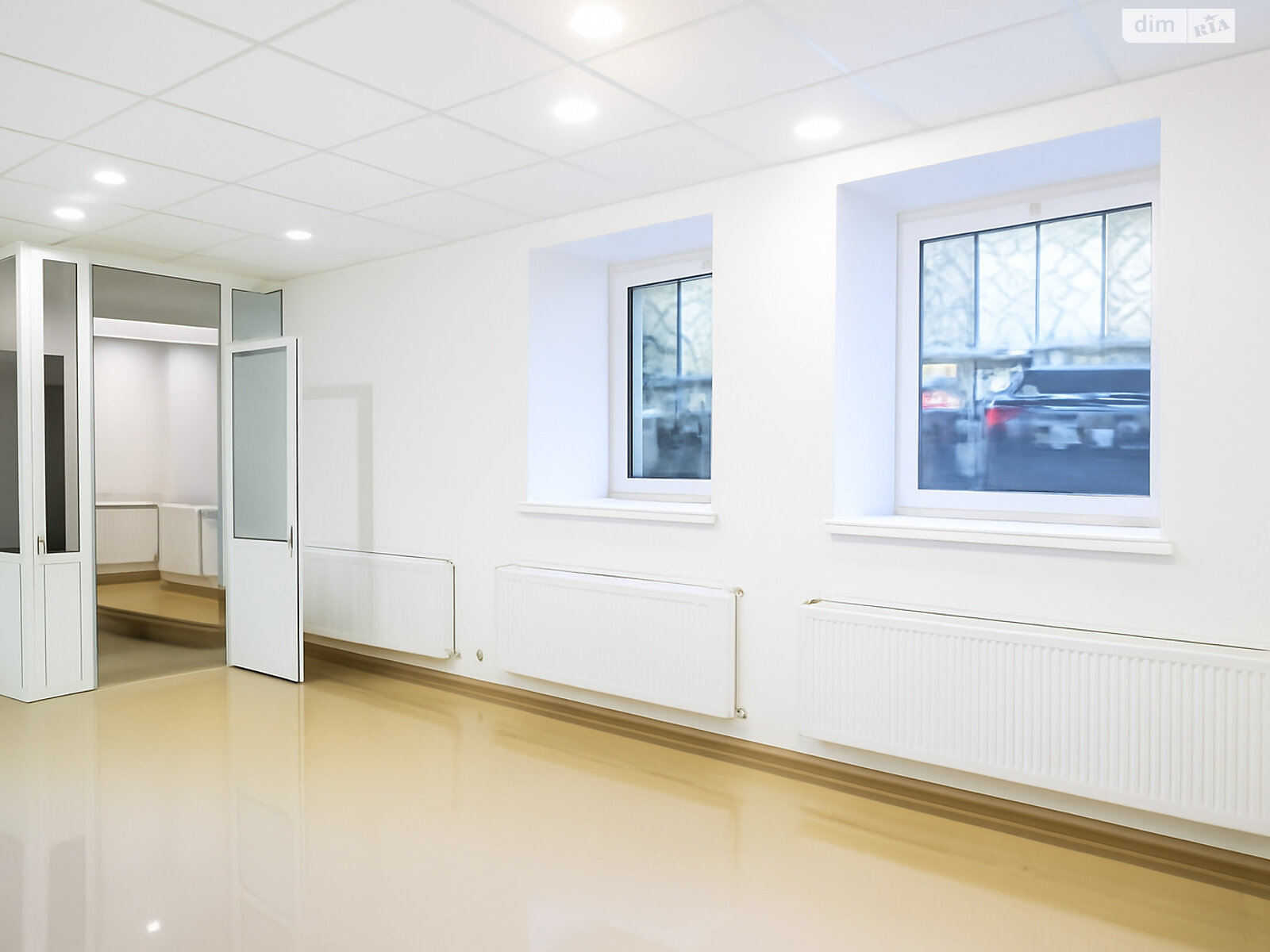 Комерційне приміщення в Тернополі, здам в оренду по Барвінських Родини вулиця 14, район Центр, ціна: 50 000 грн за об’єкт фото 1 Комерційне приміщення в Тернополі, здам в оренду по Барвінських Родини вулиця 14, район Центр, ціна: 50 000 грн за об’єкт фото 1