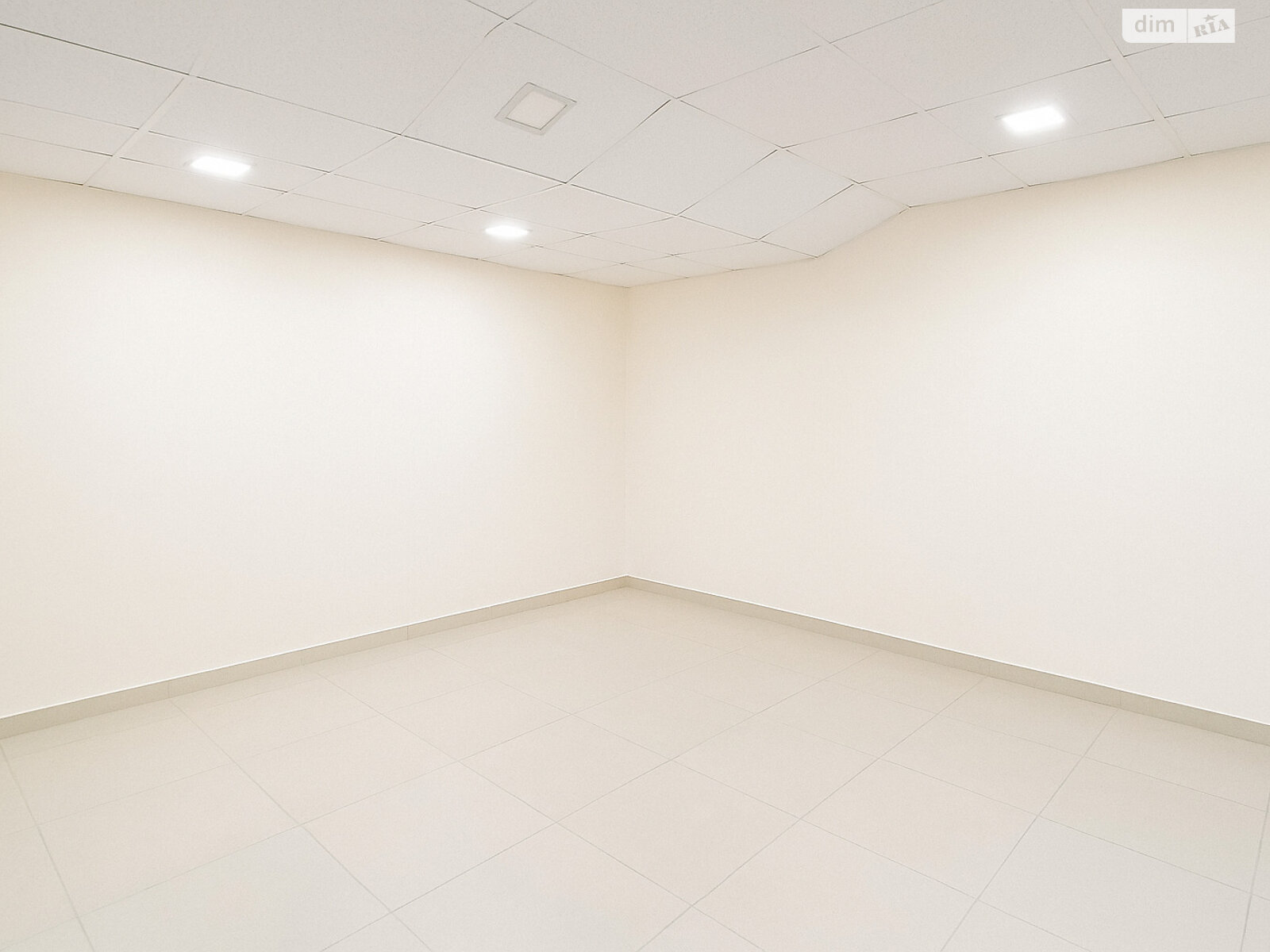 Комерційне приміщення в Тернополі, здам в оренду по Барвінських Родини вулиця 14, район Центр, ціна: 50 000 грн за об’єкт фото 1 Комерційне приміщення в Тернополі, здам в оренду по Барвінських Родини вулиця 14, район Центр, ціна: 50 000 грн за об’єкт фото 1