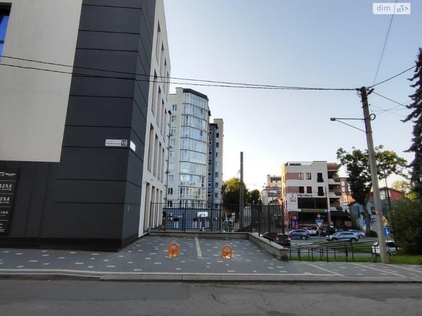 Коммерческое помещение в Тернополе, сдам в аренду по Барвинских Семьи улица 14, район Центр, цена: 50 000 грн за объект фото 1