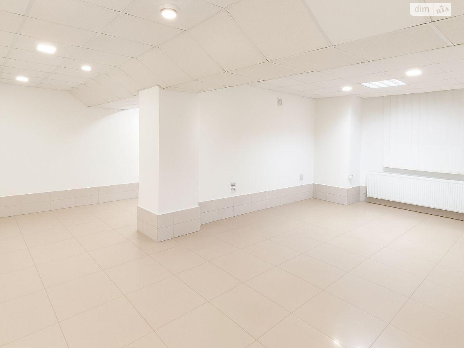 Коммерческое помещение в Тернополе, сдам в аренду по Барвинских Семьи улица 14, район Центр, цена: 50 000 грн за объект фото 1