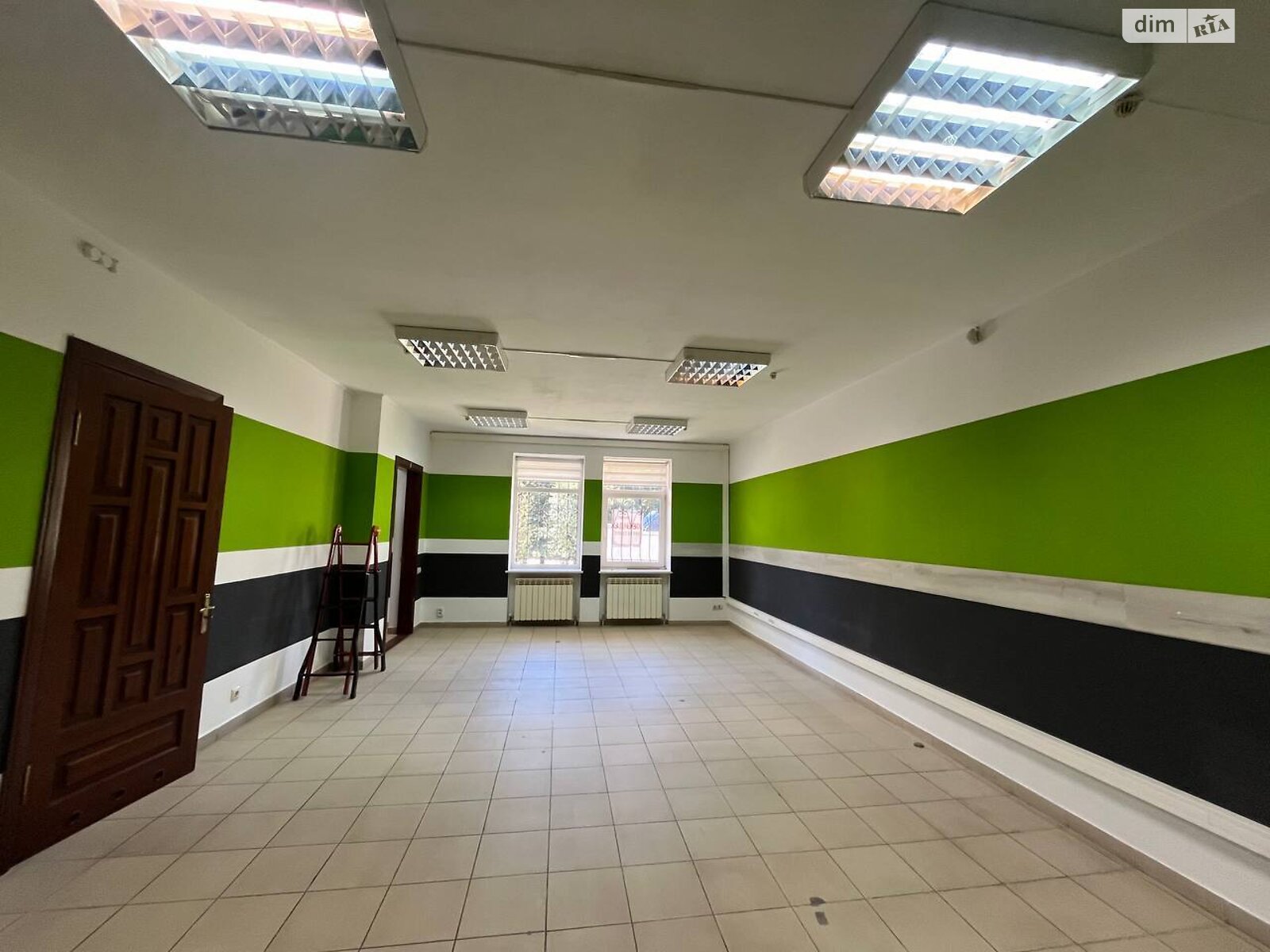 Коммерческое помещение в Тернополе, сдам в аренду по Билецкая улица, район Новый свет, цена: 18 000 грн за объект фото 1 Коммерческое помещение в Тернополе, сдам в аренду по Билецкая улица, район Новый свет, цена: 18 000 грн за объект фото 1