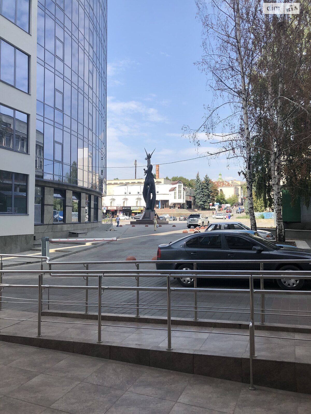 Комерційне приміщення в Тернополі, здам в оренду по Героїв Євромайдану площа 9, район Центр, ціна: 12 510 грн за об’єкт фото 1 Комерційне приміщення в Тернополі, здам в оренду по Героїв Євромайдану площа 9, район Центр, ціна: 12 510 грн за об’єкт фото 1