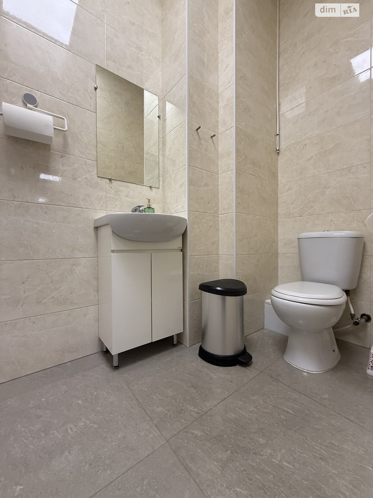 Комерційне приміщення в Тернополі, здам в оренду по Героїв Євромайдану площа 9, район Центр, ціна: 63 375 грн за об’єкт фото 1 Комерційне приміщення в Тернополі, здам в оренду по Героїв Євромайдану площа 9, район Центр, ціна: 63 375 грн за об’єкт фото 1