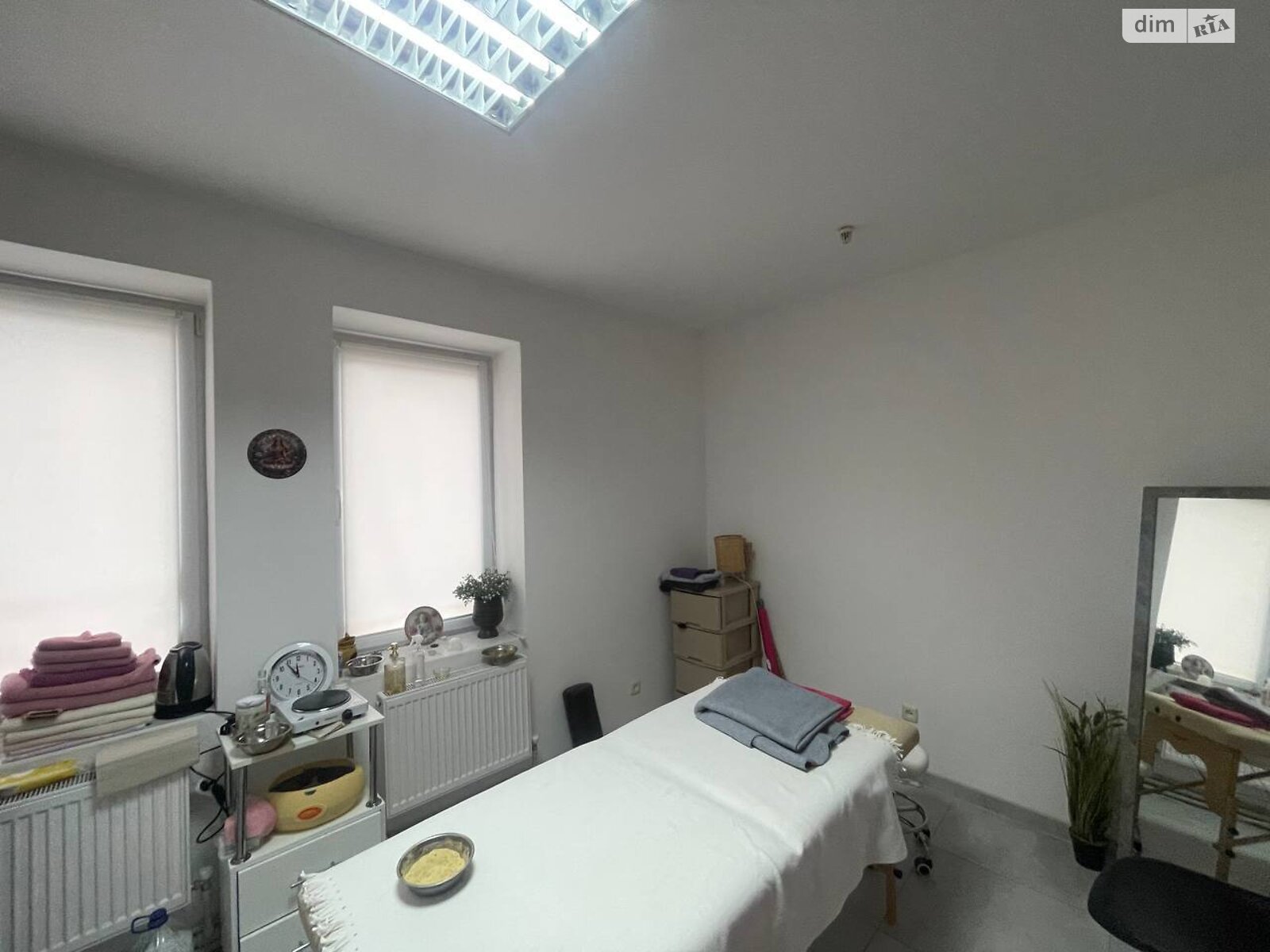 Коммерческое помещение в Тернополе, сдам в аренду по Хмельницкого Богдана улица, район Центр, цена: 6 000 грн за объект фото 1 Коммерческое помещение в Тернополе, сдам в аренду по Хмельницкого Богдана улица, район Центр, цена: 6 000 грн за объект фото 1