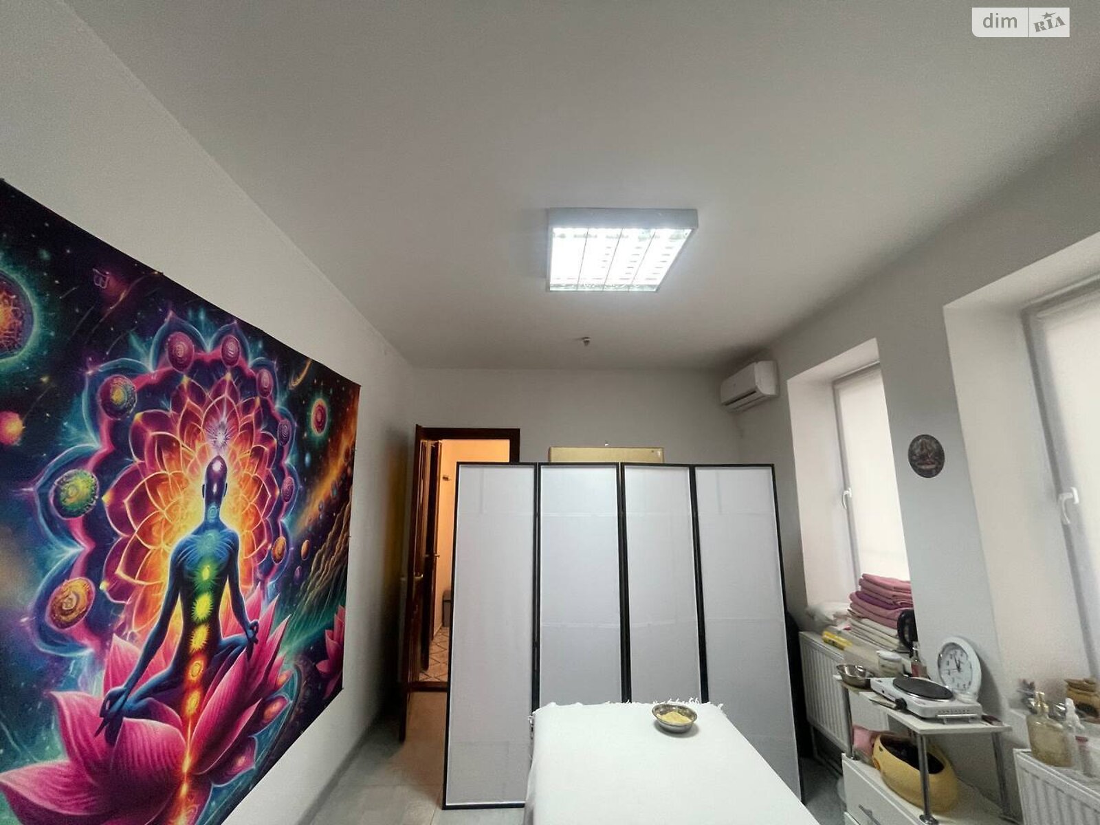 Коммерческое помещение в Тернополе, сдам в аренду по Хмельницкого Богдана улица, район Центр, цена: 6 000 грн за объект фото 1 Коммерческое помещение в Тернополе, сдам в аренду по Хмельницкого Богдана улица, район Центр, цена: 6 000 грн за объект фото 1