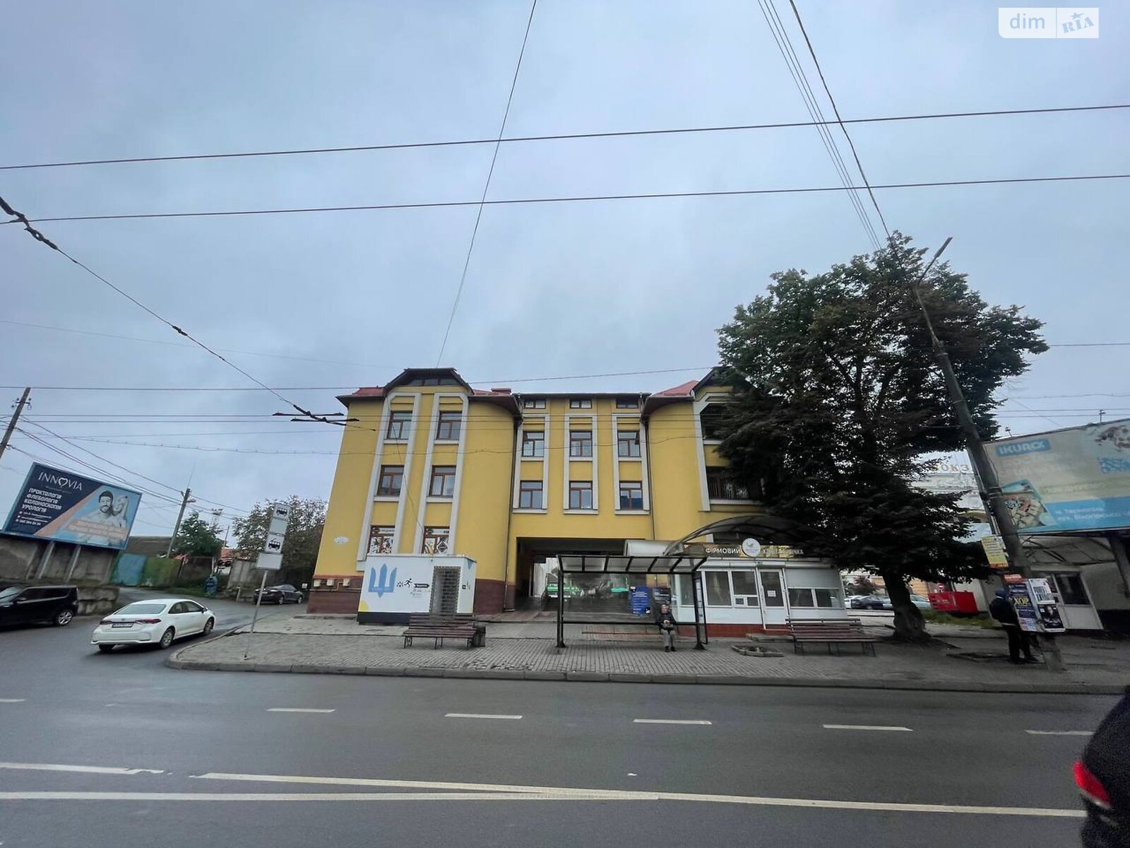 Коммерческое помещение в Тернополе, сдам в аренду по Хмельницкого Богдана улица, район Центр, цена: 6 000 грн за объект фото 1 Коммерческое помещение в Тернополе, сдам в аренду по Хмельницкого Богдана улица, район Центр, цена: 6 000 грн за объект фото 1