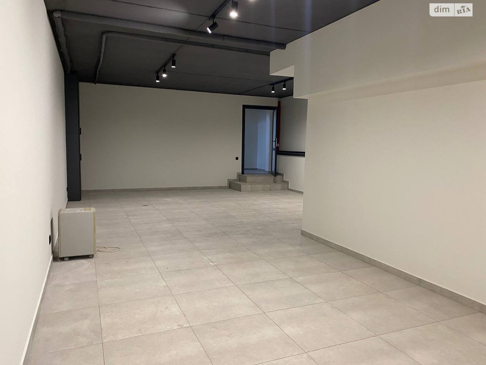 Коммерческое помещение в Тернополе, сдам в аренду по Котляревского улица, район Новый свет, цена: 12 000 грн за объект фото 1 Коммерческое помещение в Тернополе, сдам в аренду по Котляревского улица, район Новый свет, цена: 12 000 грн за объект фото 1