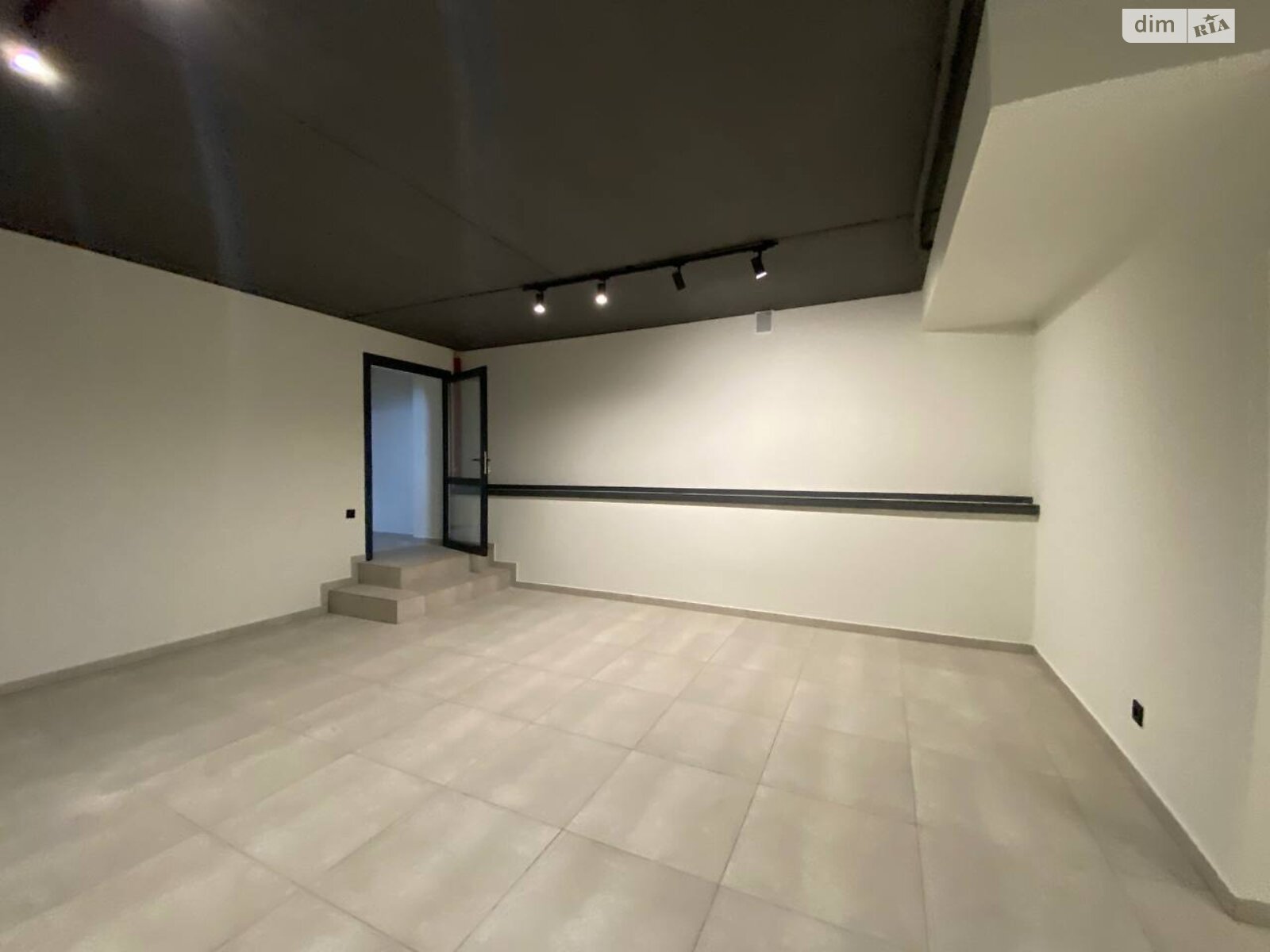 Коммерческое помещение в Тернополе, сдам в аренду по Котляревского улица, район Новый свет, цена: 12 000 грн за объект фото 1 Коммерческое помещение в Тернополе, сдам в аренду по Котляревского улица, район Новый свет, цена: 12 000 грн за объект фото 1