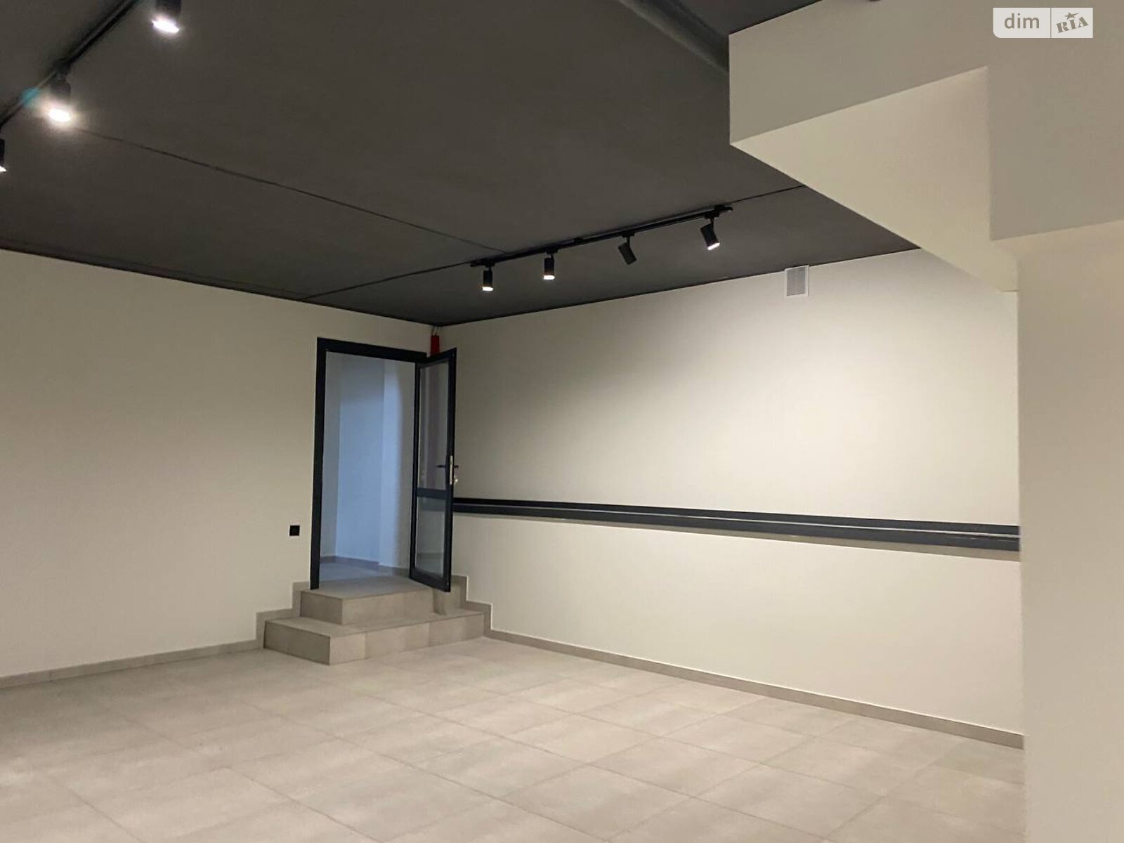 Коммерческое помещение в Тернополе, сдам в аренду по Котляревского улица, район Новый свет, цена: 12 000 грн за объект фото 1 Коммерческое помещение в Тернополе, сдам в аренду по Котляревского улица, район Новый свет, цена: 12 000 грн за объект фото 1