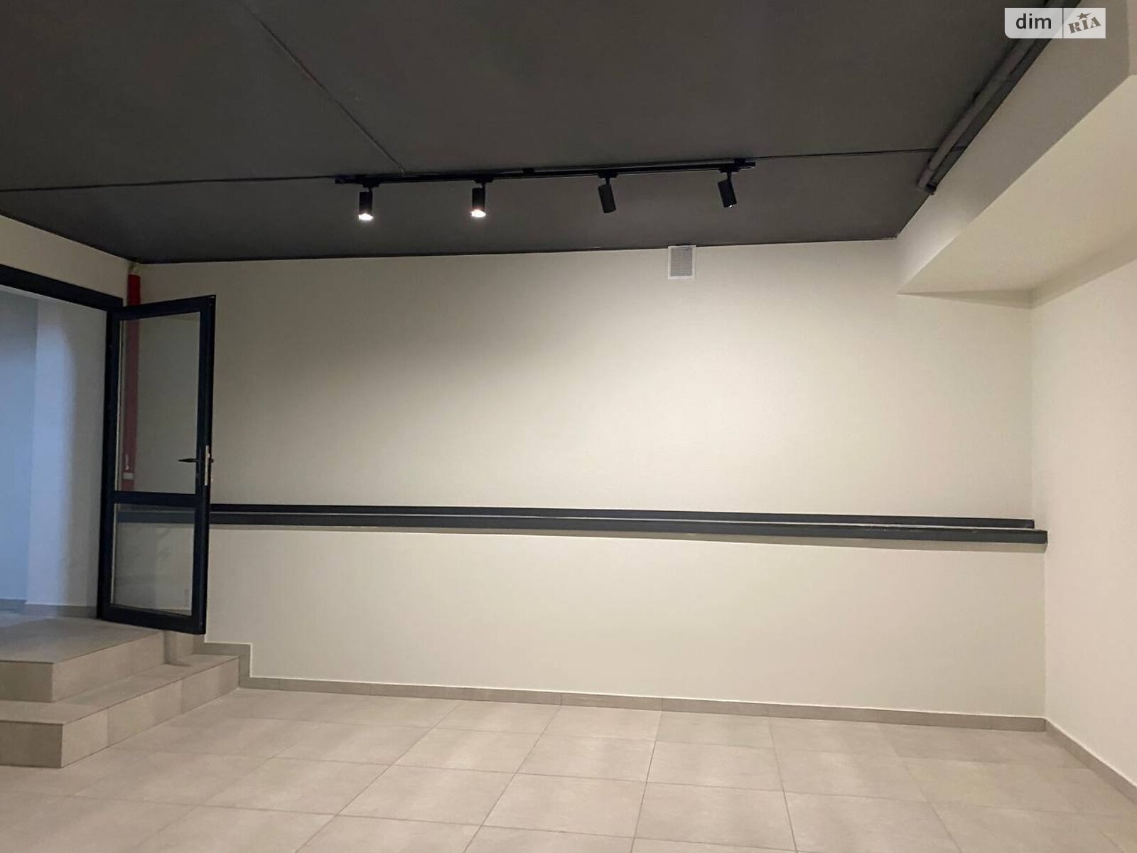 Коммерческое помещение в Тернополе, сдам в аренду по Котляревского улица, район Новый свет, цена: 12 000 грн за объект фото 1 Коммерческое помещение в Тернополе, сдам в аренду по Котляревского улица, район Новый свет, цена: 12 000 грн за объект фото 1