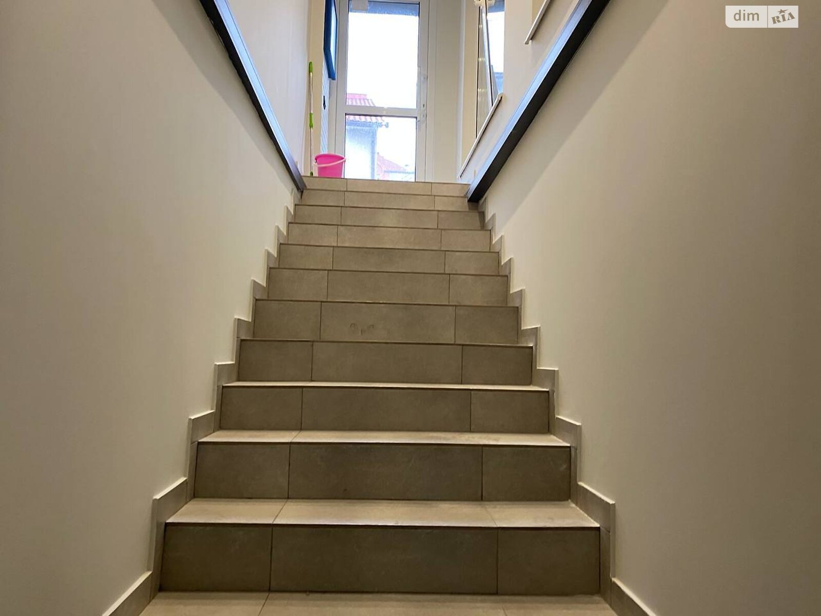 Коммерческое помещение в Тернополе, сдам в аренду по Котляревского улица, район Новый свет, цена: 12 000 грн за объект фото 1 Коммерческое помещение в Тернополе, сдам в аренду по Котляревского улица, район Новый свет, цена: 12 000 грн за объект фото 1