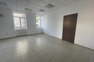 Коммерческое помещение в Тернополе, сдам в аренду по Микулинецкая улица 3А, район Центр, цена: 3 000 грн за объект фото 2 Коммерческое помещение в Тернополе, сдам в аренду по Микулинецкая улица 3А, район Центр, цена: 3 000 грн за объект фото 2