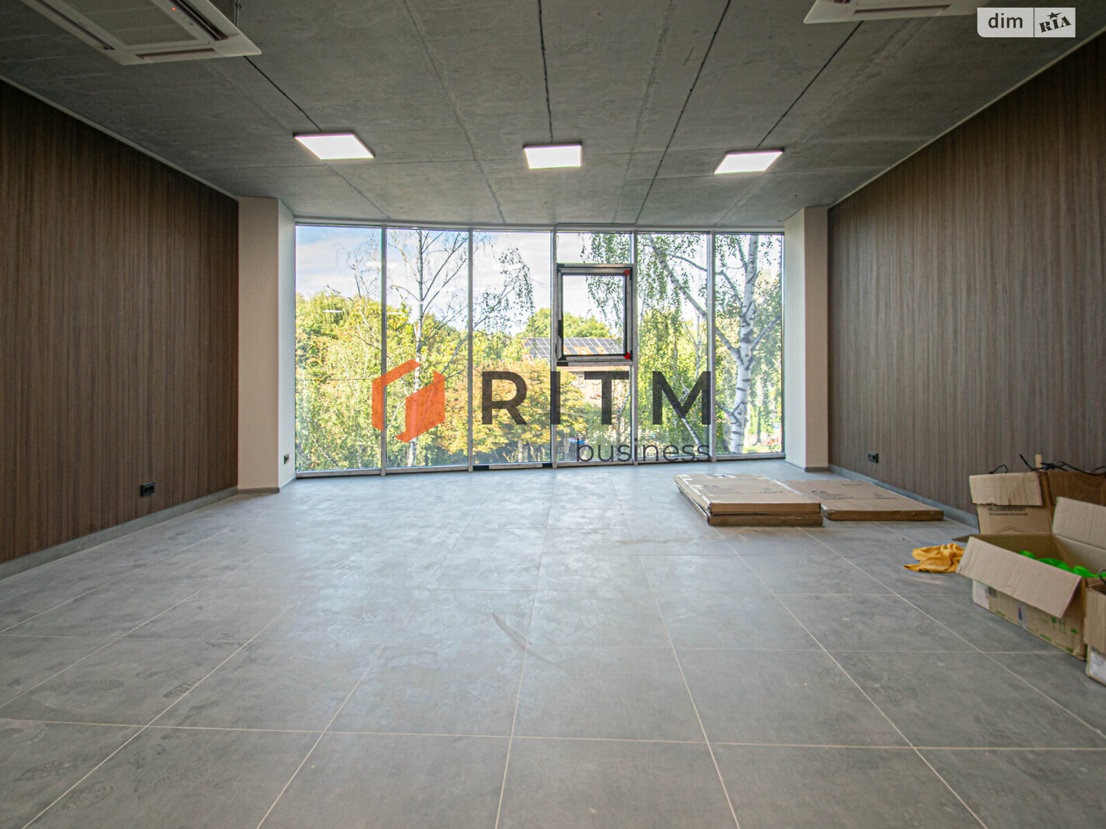 Комерційне приміщення в Тернополі, здам в оренду по Паращука вулиця, район Центр, ціна: 35 700 грн за об’єкт фото 1