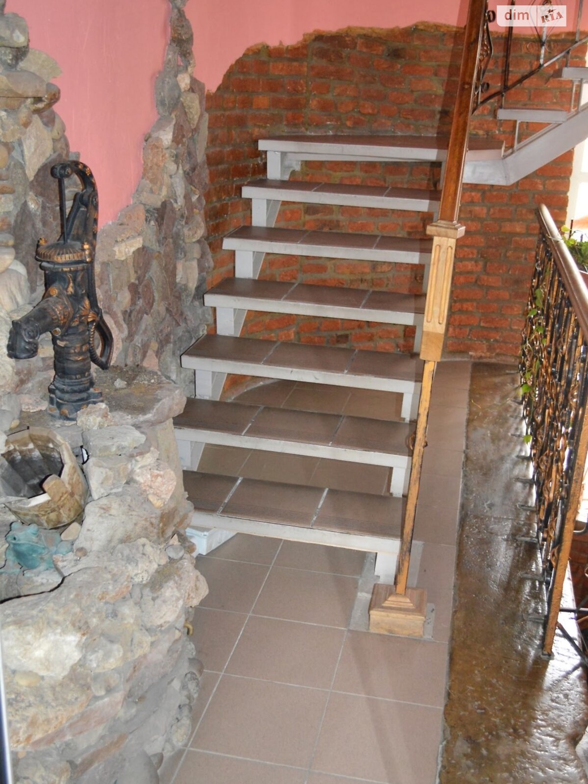 Коммерческое помещение в Тернополе, сдам в аренду по Русская улица 33, район Центр, цена: 40 000 грн за объект фото 1 Коммерческое помещение в Тернополе, сдам в аренду по Русская улица 33, район Центр, цена: 40 000 грн за объект фото 1