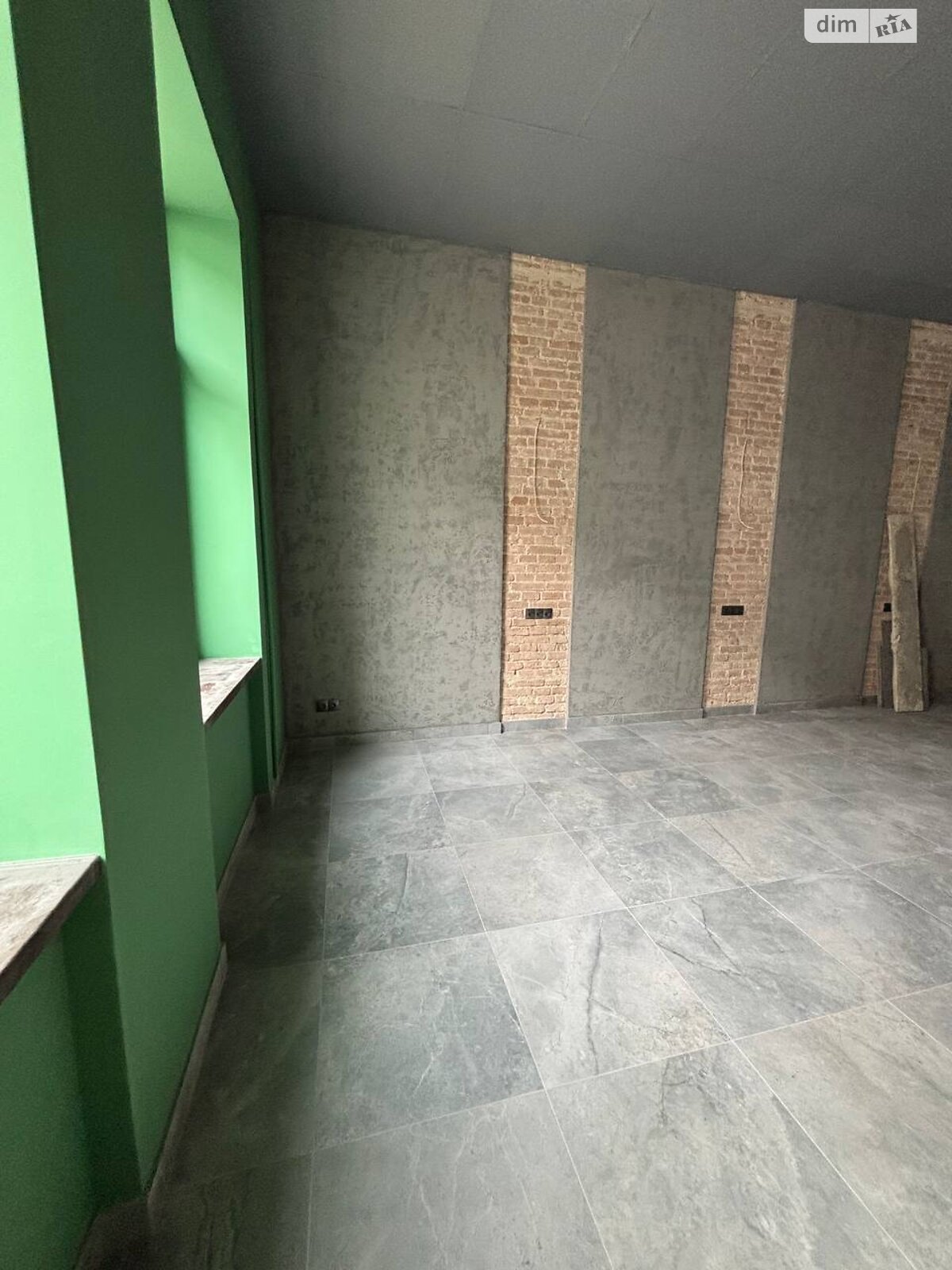 Комерційне приміщення в Тернополі, здам в оренду по Руська вулиця, район Центр, ціна: 55 000 грн за об’єкт фото 1 Комерційне приміщення в Тернополі, здам в оренду по Руська вулиця, район Центр, ціна: 55 000 грн за об’єкт фото 1