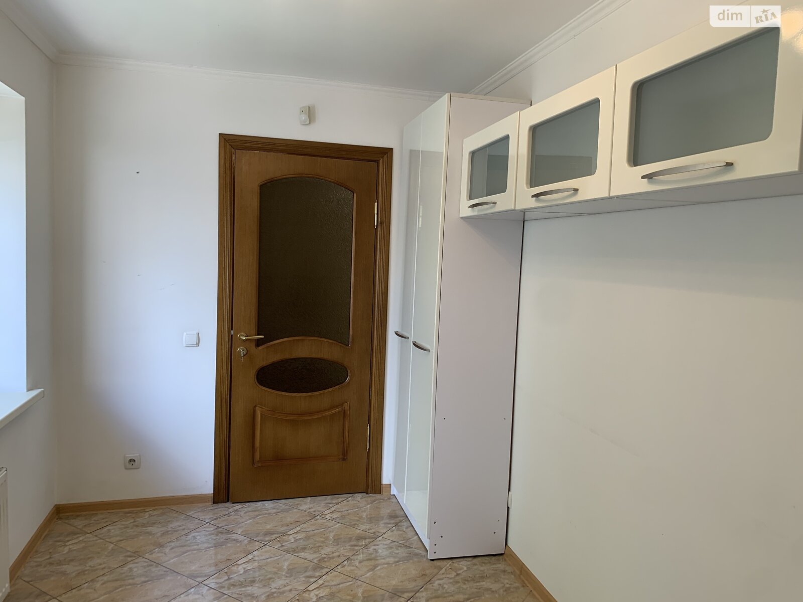 Коммерческое помещение в Тернополе, сдам в аренду по Русская улица, район Центр, цена: 42 170 грн за объект фото 1