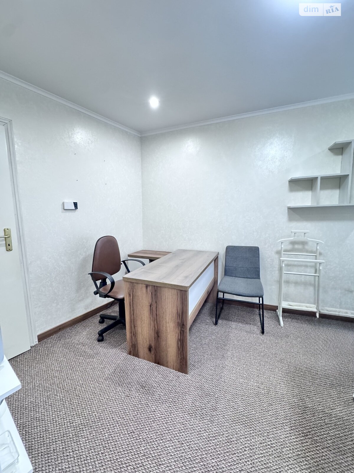 Коммерческое помещение в Тернополе, сдам в аренду по Русская улица, район Центр, цена: 25 000 грн за объект фото 1