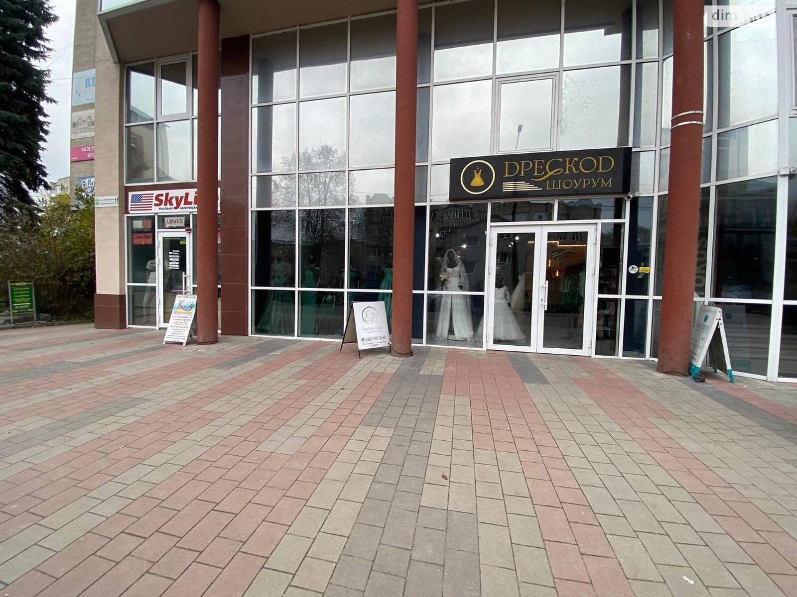 Комерційне приміщення в Тернополі, здам в оренду по Шашкевича вулиця, район Центр, ціна: 50 580 грн за об’єкт фото 1 Комерційне приміщення в Тернополі, здам в оренду по Шашкевича вулиця, район Центр, ціна: 50 580 грн за об’єкт фото 1