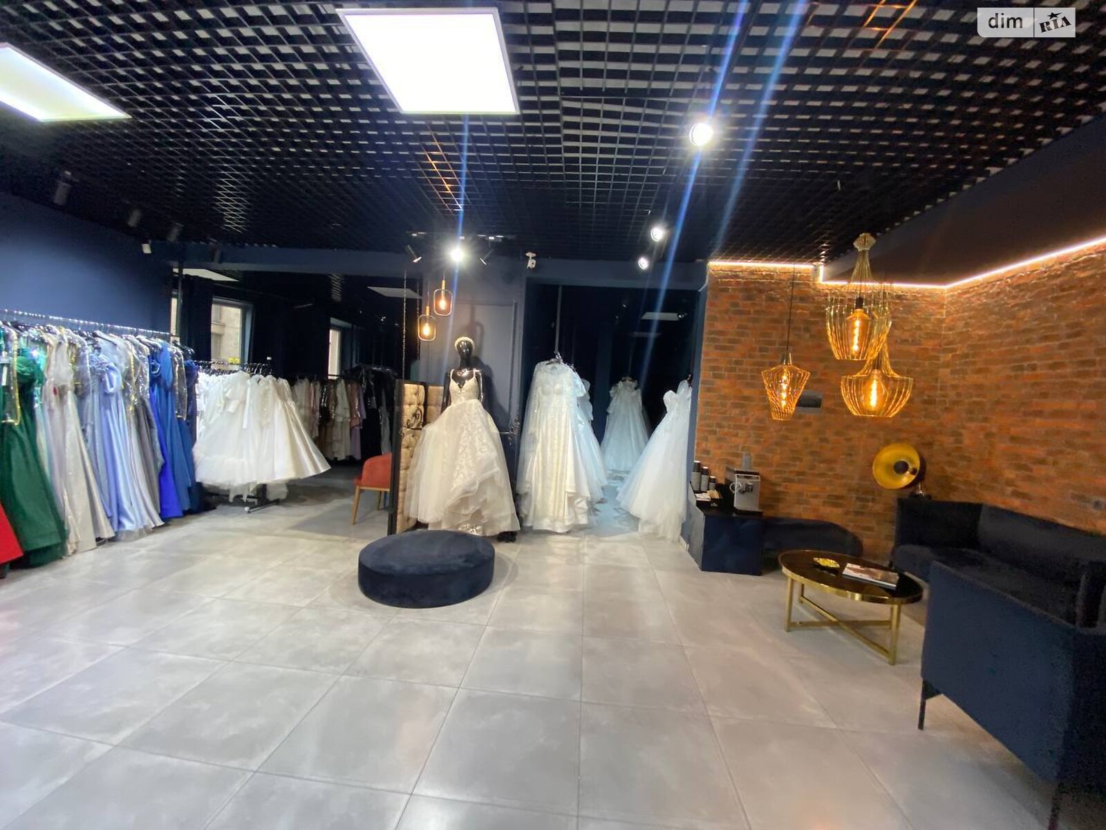 Комерційне приміщення в Тернополі, здам в оренду по Шашкевича вулиця, район Центр, ціна: 50 580 грн за об’єкт фото 1 Комерційне приміщення в Тернополі, здам в оренду по Шашкевича вулиця, район Центр, ціна: 50 580 грн за об’єкт фото 1