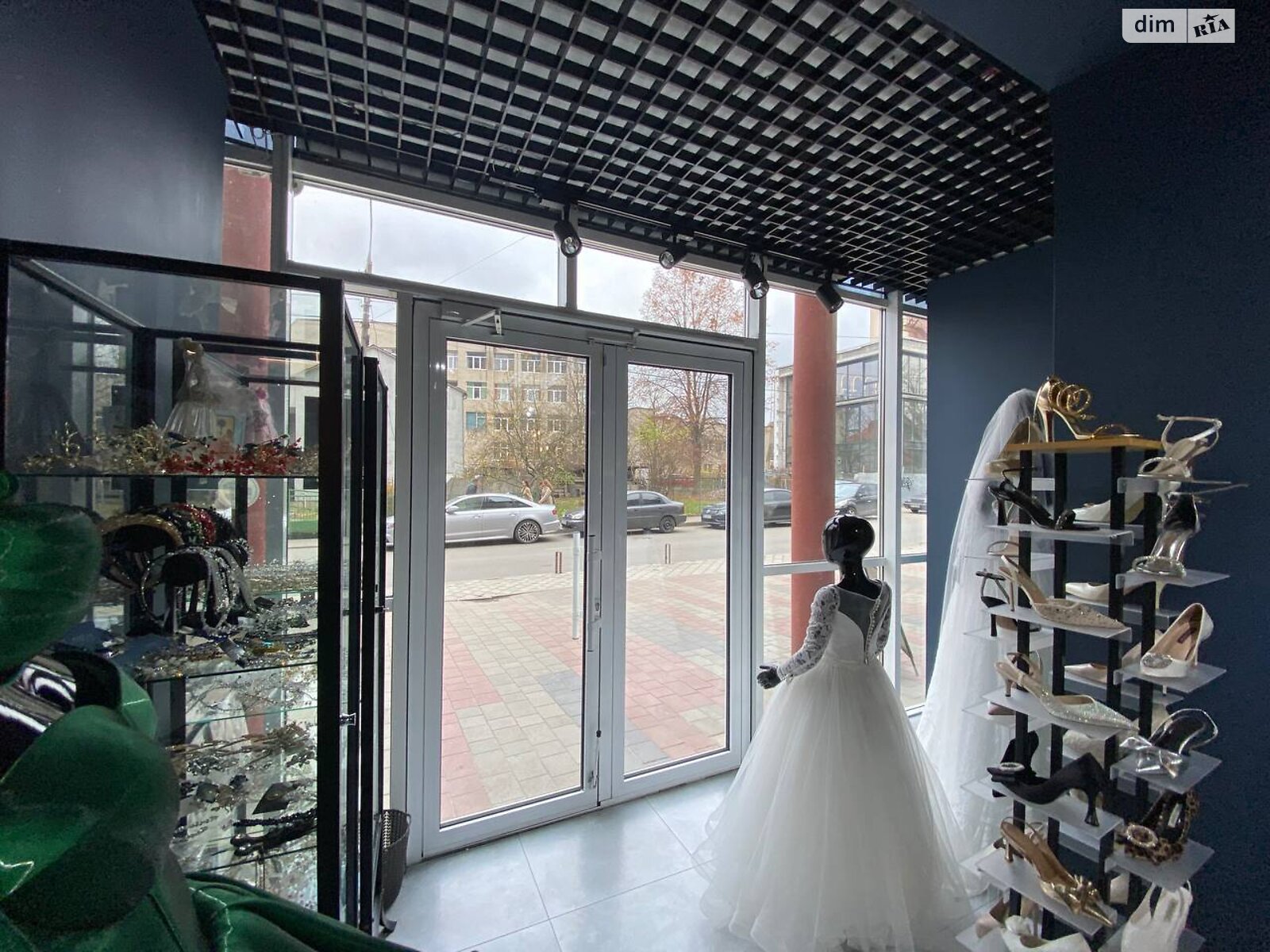 Комерційне приміщення в Тернополі, здам в оренду по Шашкевича вулиця, район Центр, ціна: 50 580 грн за об’єкт фото 1 Комерційне приміщення в Тернополі, здам в оренду по Шашкевича вулиця, район Центр, ціна: 50 580 грн за об’єкт фото 1