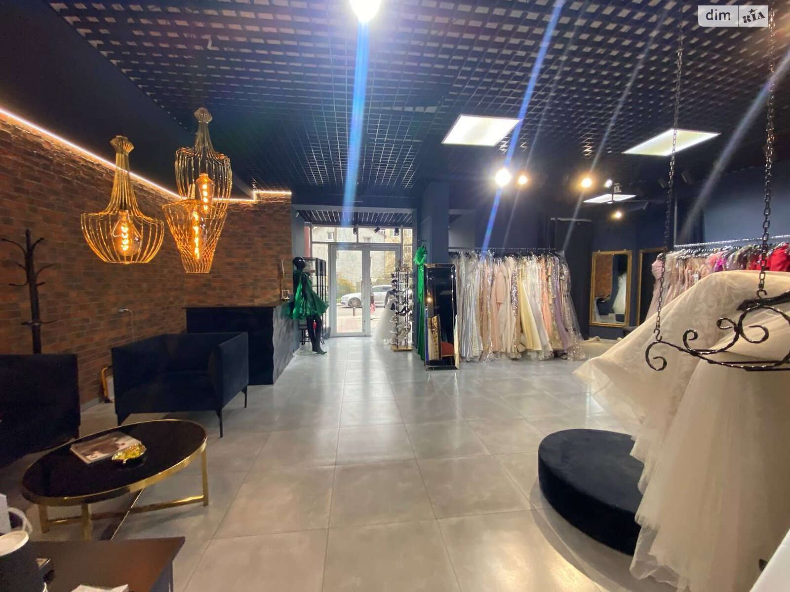 Комерційне приміщення в Тернополі, здам в оренду по Шашкевича вулиця, район Центр, ціна: 50 580 грн за об’єкт фото 1 Комерційне приміщення в Тернополі, здам в оренду по Шашкевича вулиця, район Центр, ціна: 50 580 грн за об’єкт фото 1