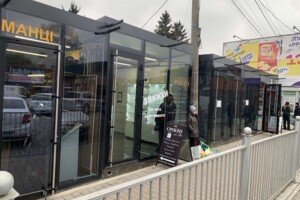 Коммерческое помещение в Тернополе, сдам в аренду по ул. Шептицкого Андрея Митрополита, район Центр, цена: 5 000 грн за объект фото 2