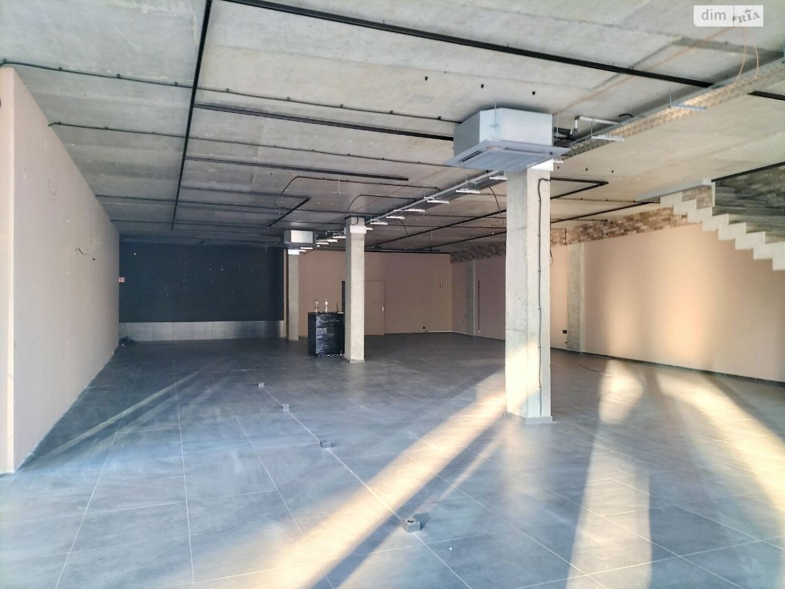 Коммерческое помещение в Тернополе, сдам в аренду по Шептицкого Андрея Митрополита улица, район Центр, цена: 295 000 грн за объект фото 1