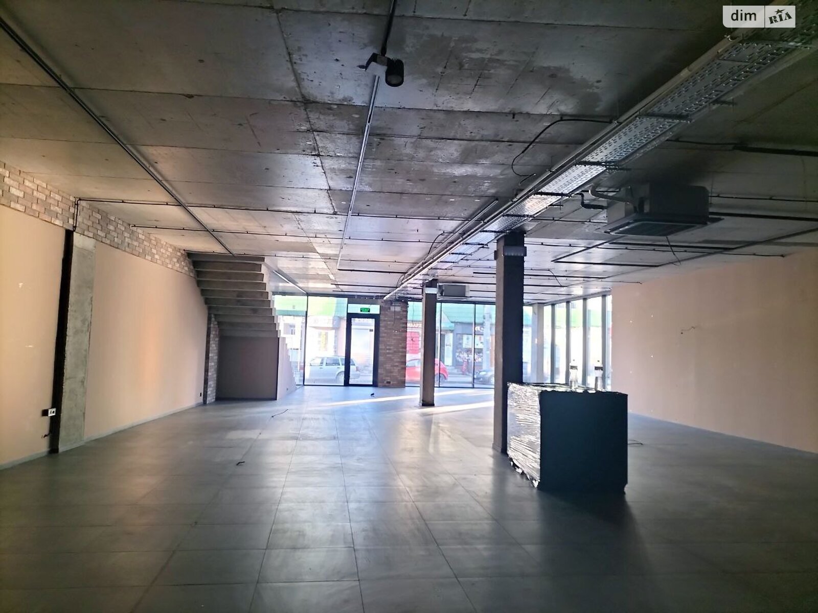 Коммерческое помещение в Тернополе, сдам в аренду по Шептицкого Андрея Митрополита улица, район Центр, цена: 295 000 грн за объект фото 1