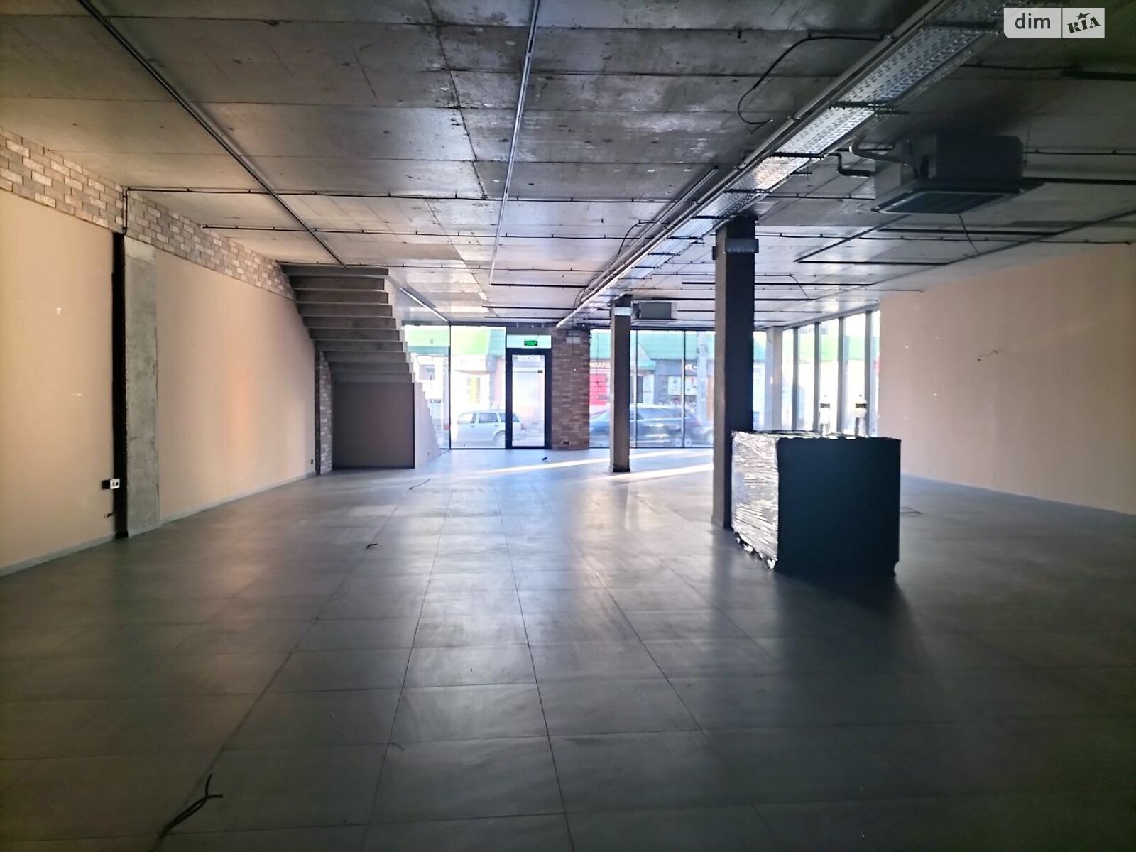 Коммерческое помещение в Тернополе, сдам в аренду по Шептицкого Андрея Митрополита улица, район Центр, цена: 295 000 грн за объект фото 1