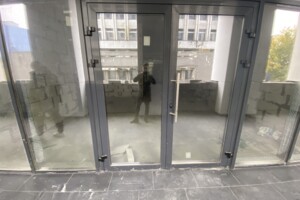 Коммерческое помещение в Тернополе, сдам в аренду по Доли улица 9, район Центр, цена: 27 170 грн за объект фото 2