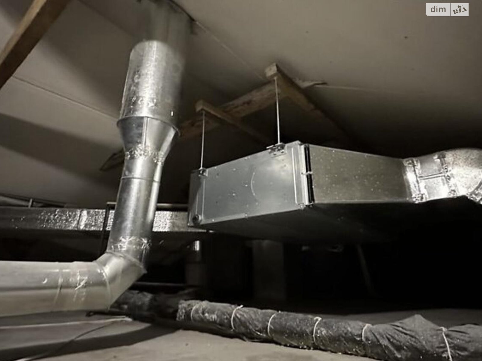 Коммерческое помещение в Тернополе, сдам в аренду по Шептицкого Андрея Митрополита улица, район Центр, цена: 60 000 грн за объект фото 1