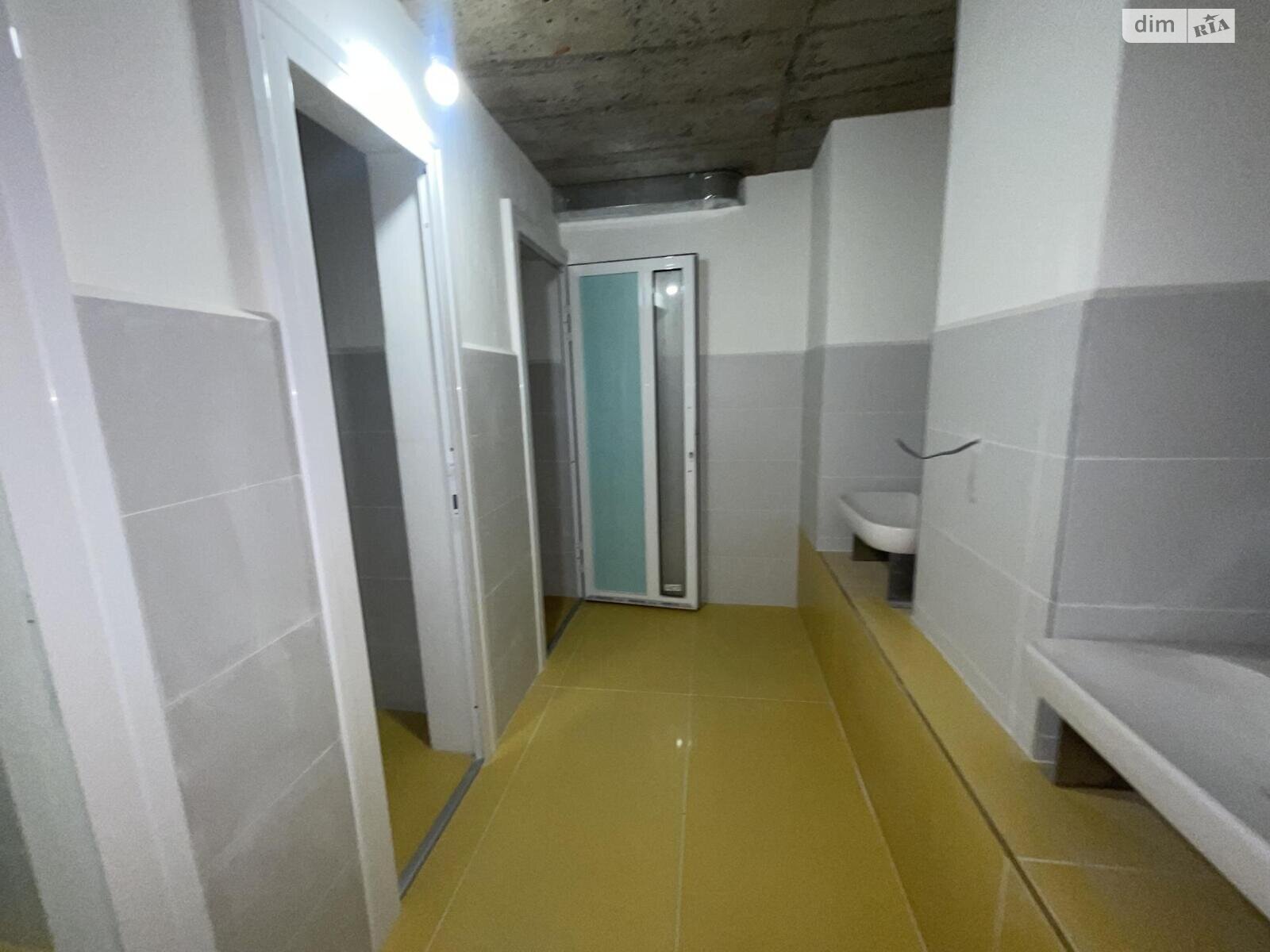 Коммерческое помещение в Тернополе, сдам в аренду по Шептицкого Андрея Митрополита улица, район Центр, цена: 60 000 грн за объект фото 1